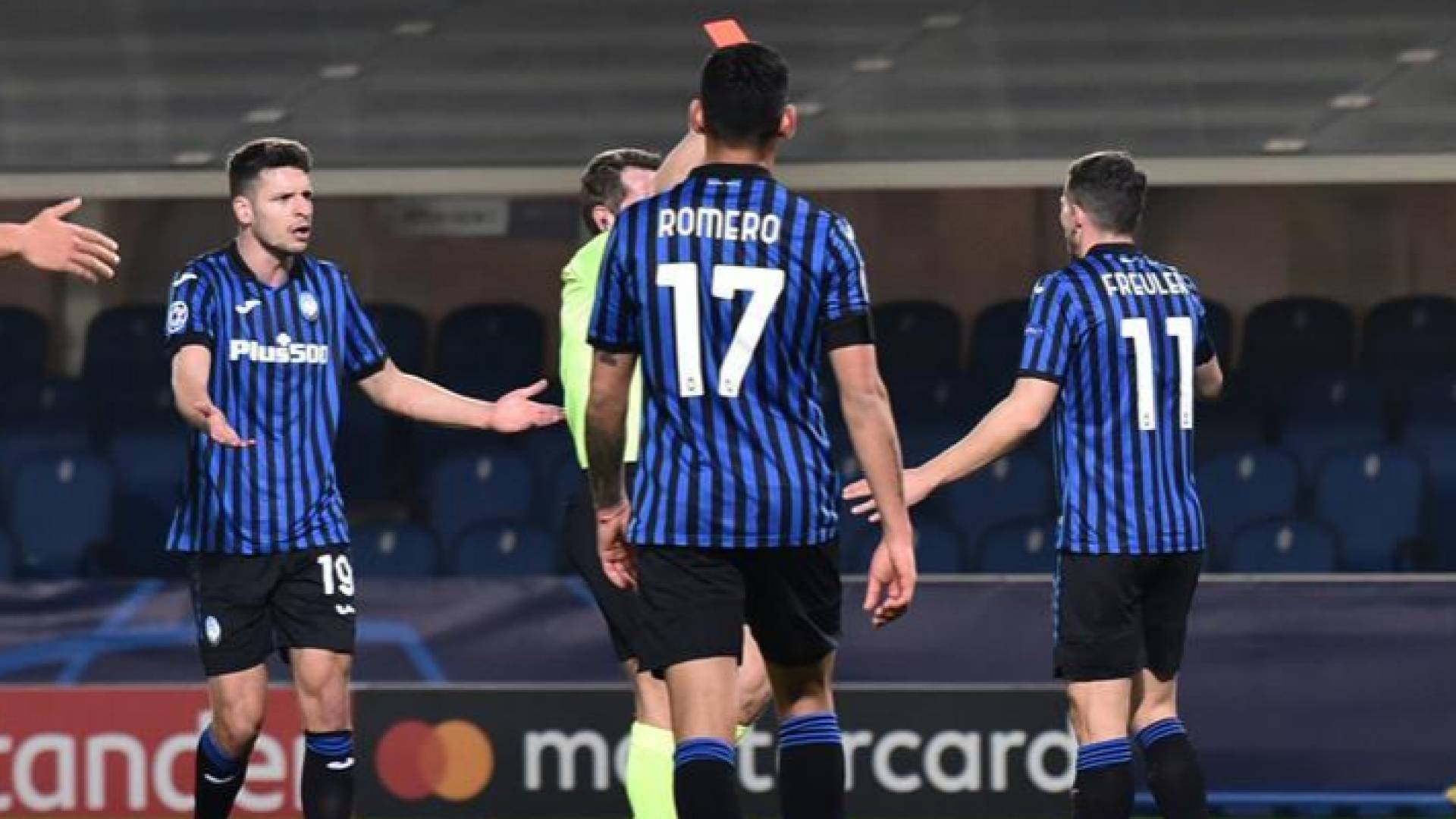 لحظة طرد فرويلر