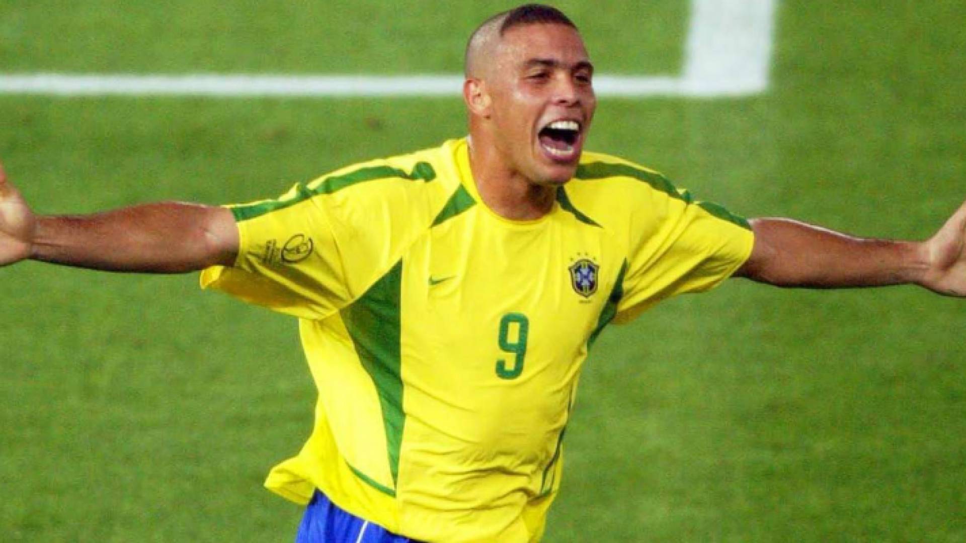 البرازيلي رونالدو