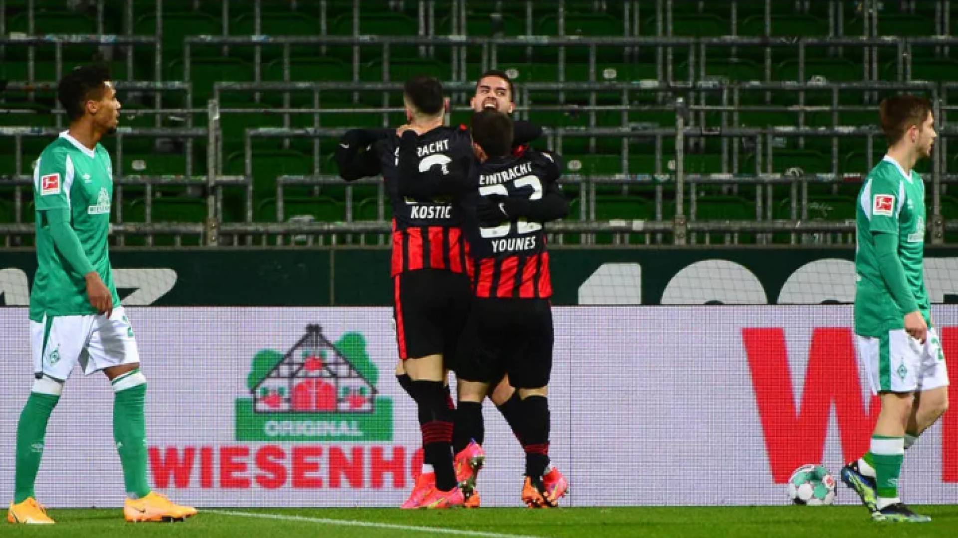 الدوري الألماني: بريمن يقلب الطاولة على إينتراخت فرانكفورت