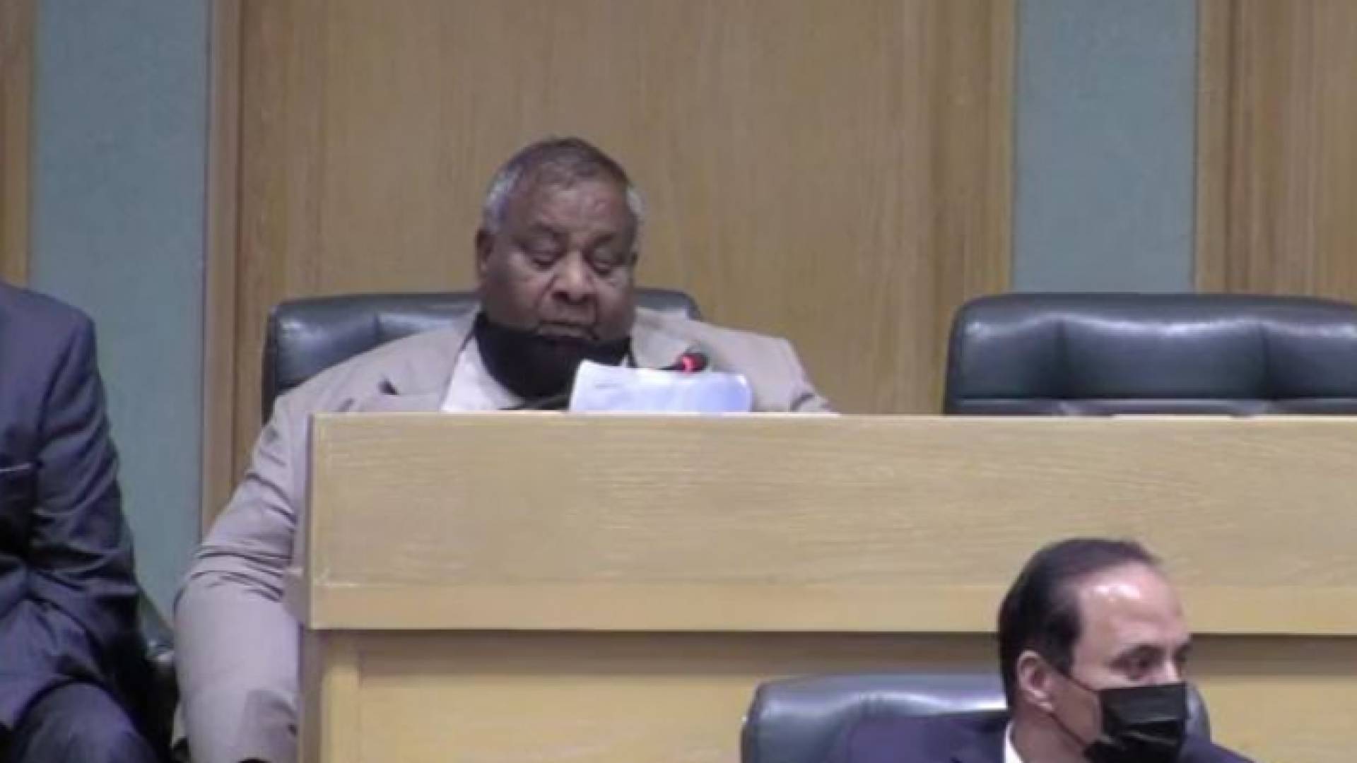 النائب جميل العشوش