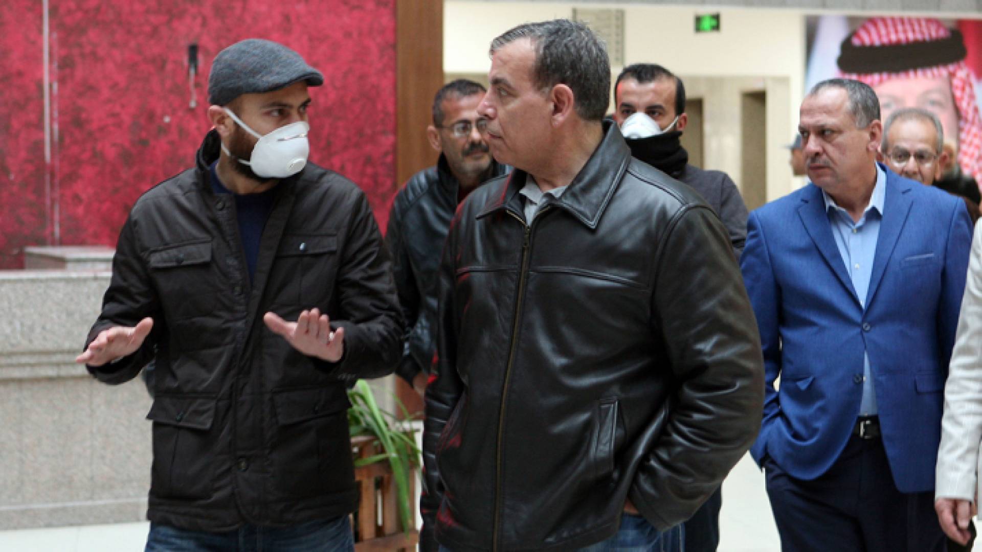 وزير الصحة السابق سعد جابر والمصاب بكورونا محمد الحياري بعد تعافيه