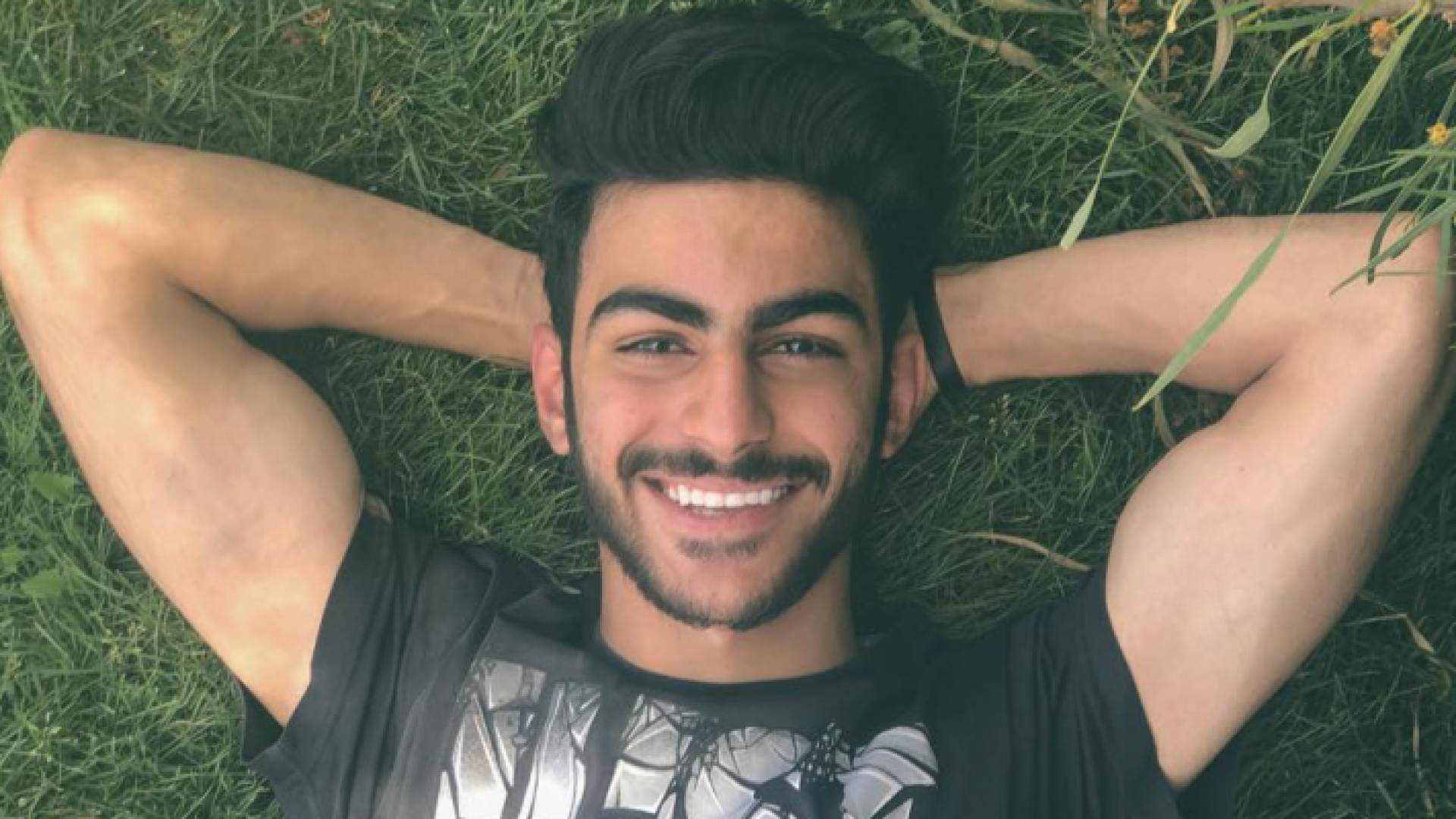 وفاة الناشط على مواقع التواصل الاجتماعي عبود العمري