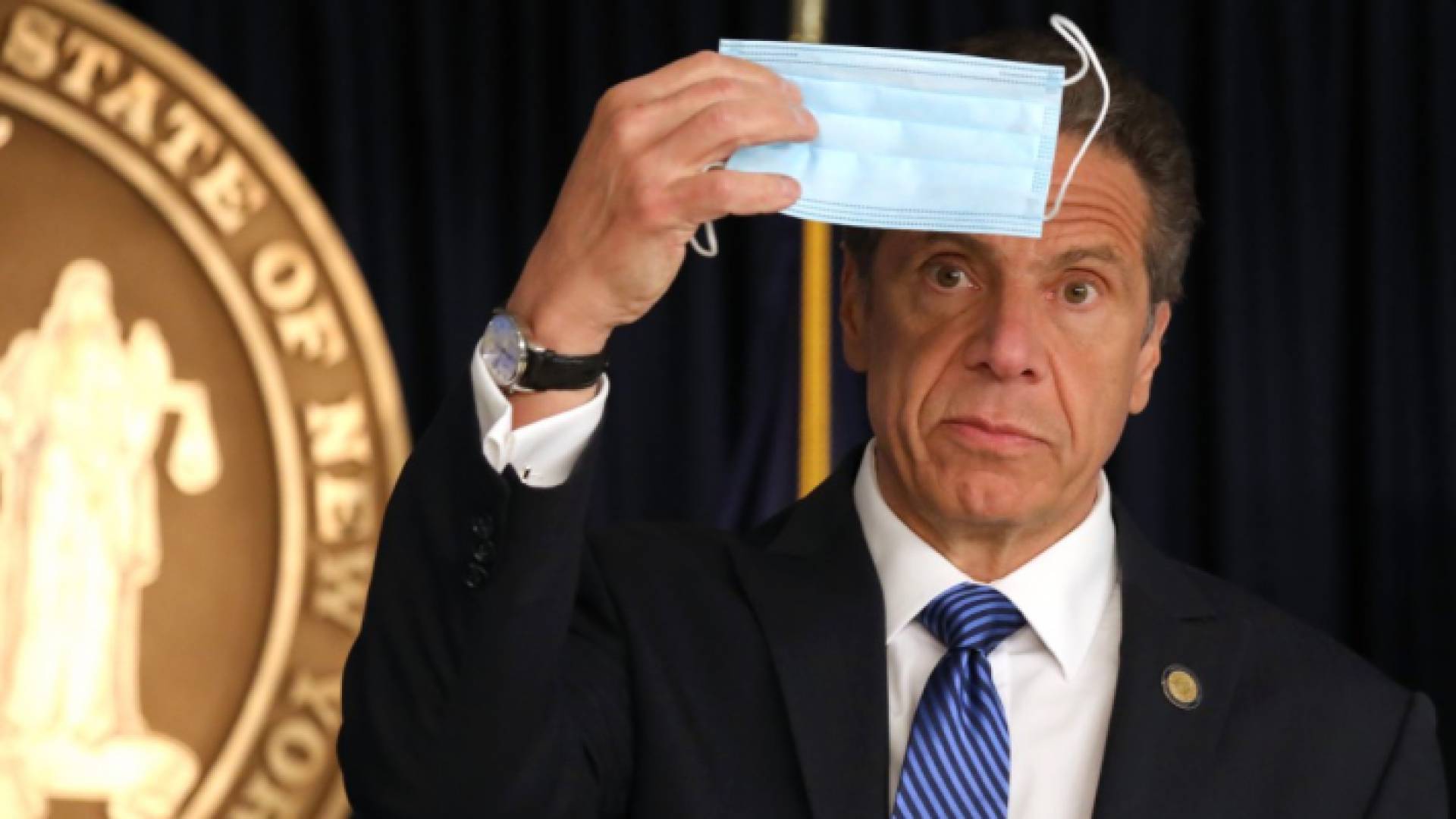 حاكم ولاية نيويورك أندرو كومو