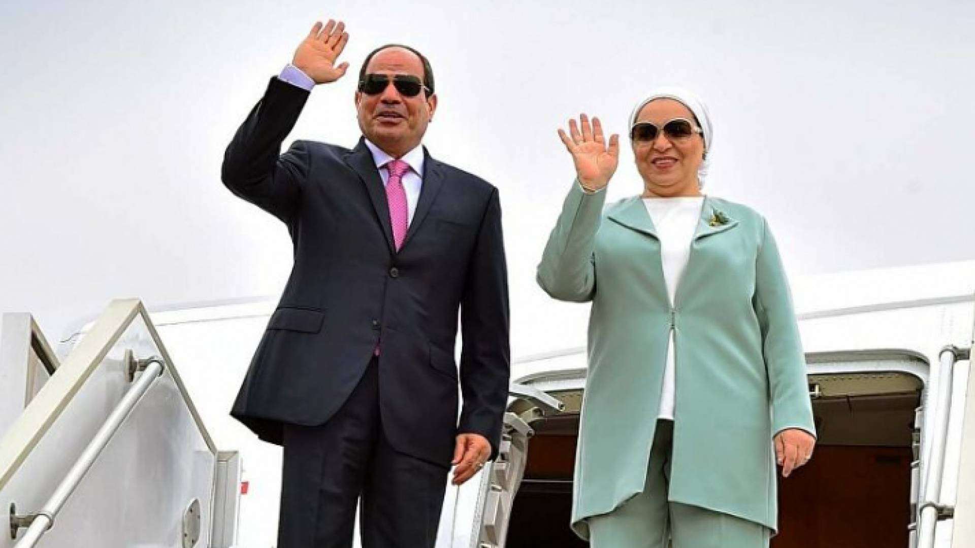 الرئيس المصري وزوجته