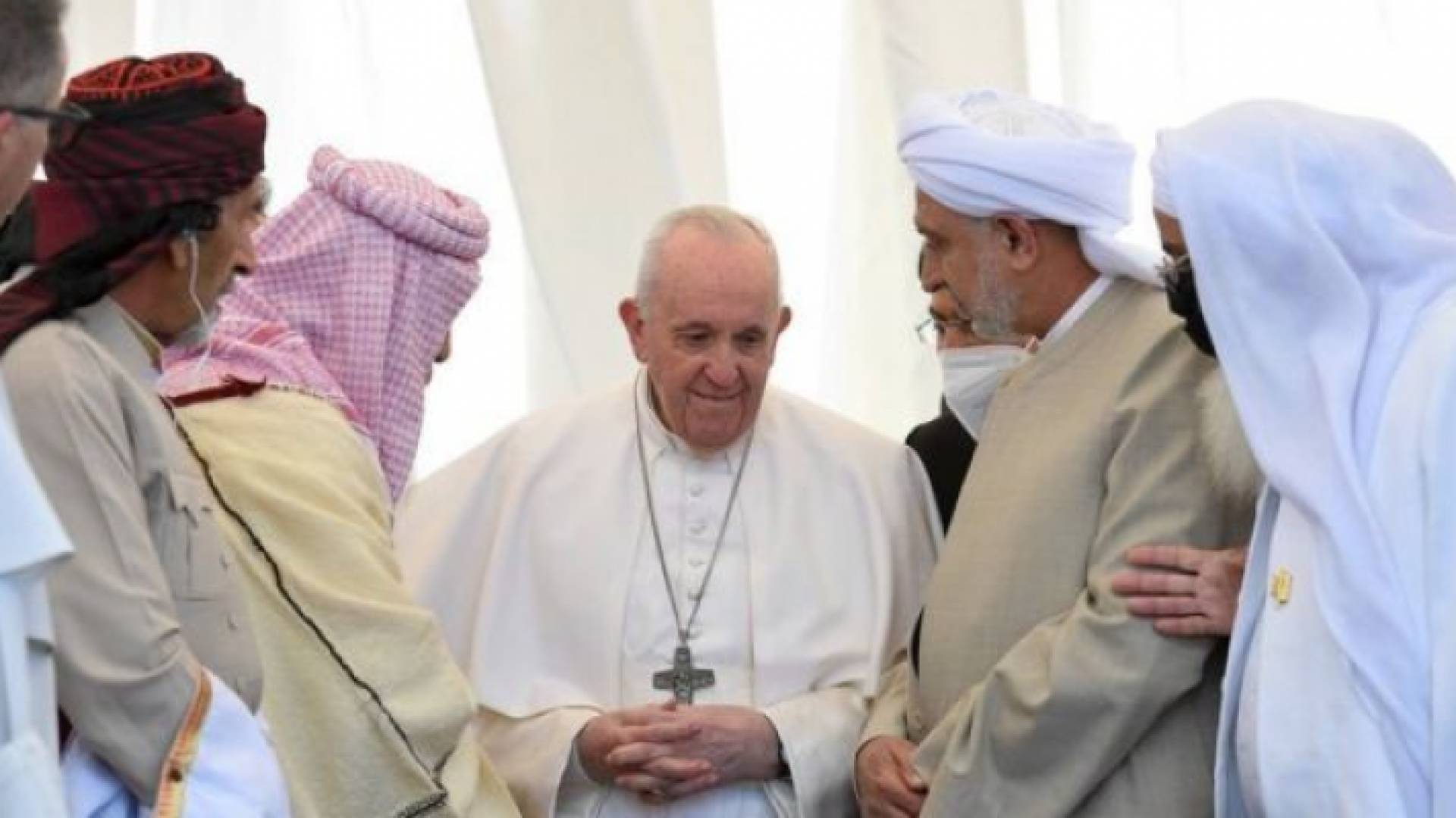 من زيارة البابا للعراق