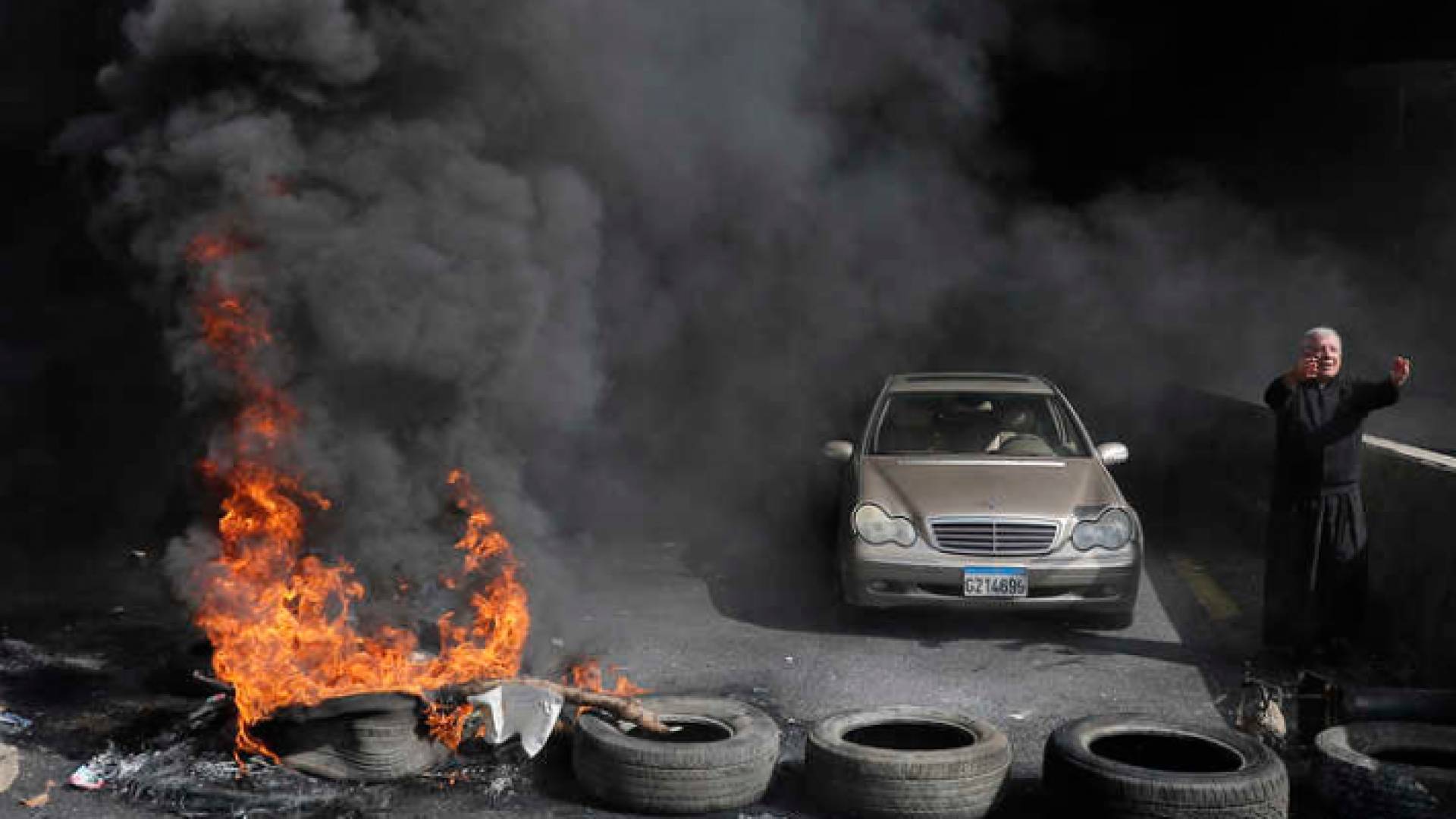 من الاحتجاجات في بيروت