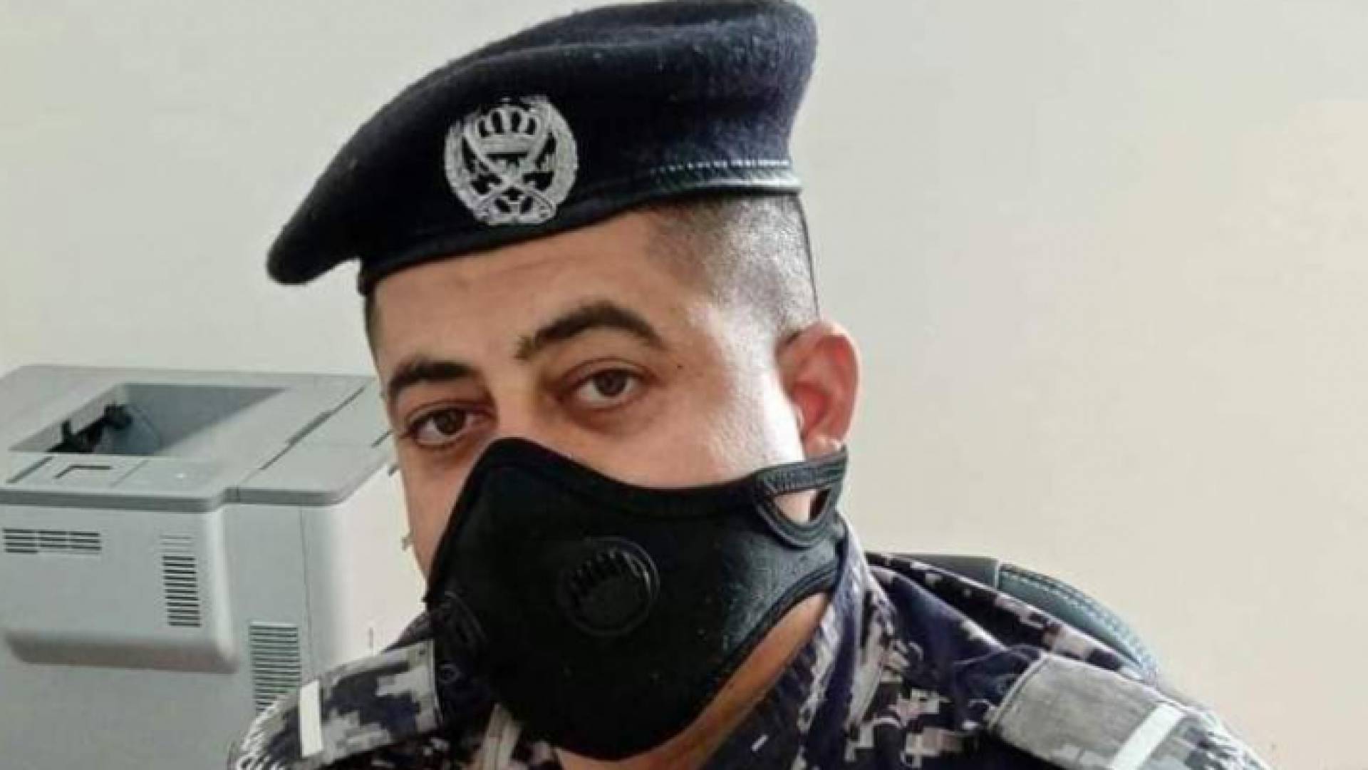 الوكيل فراس مروان الخطيب أحد أفراد الدفاع المدني