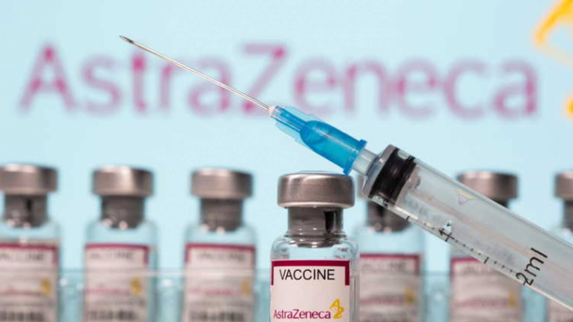لقاح أسترازينيكا المضاد لكوفيد-19