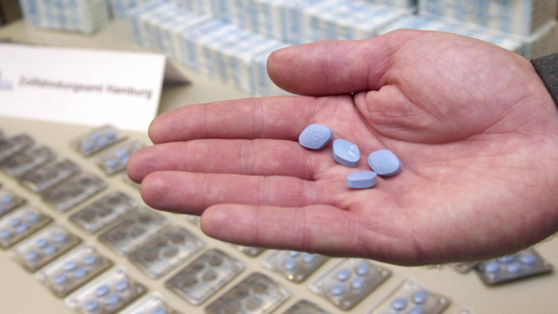 تجارب ضخمة تكشف "منافع غير متوقعة" لتناول الفياغرا