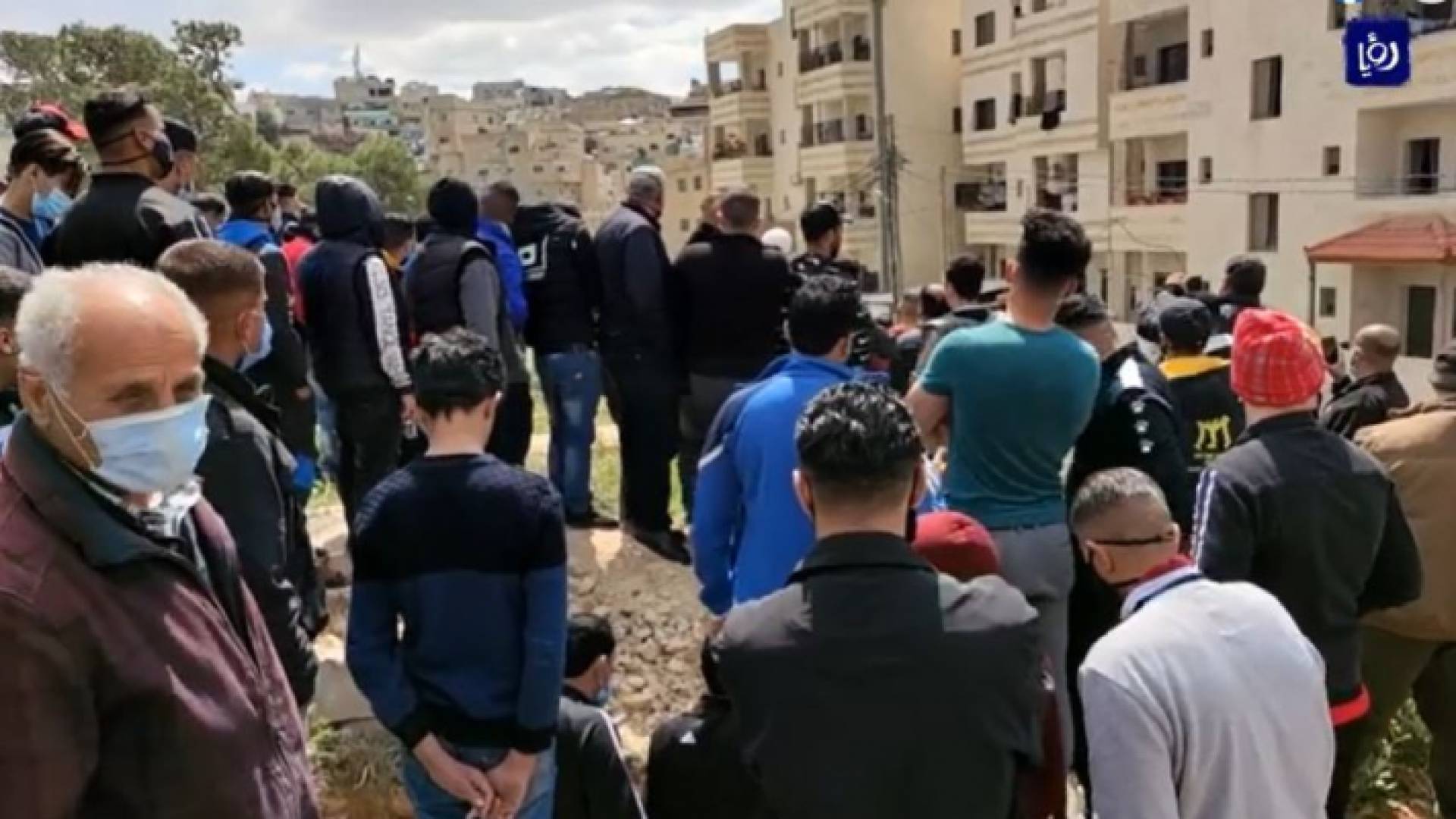 تشييع جثمان الراحل الكابتن راتب العوضات الى مثواه الأخير في الزرقاء