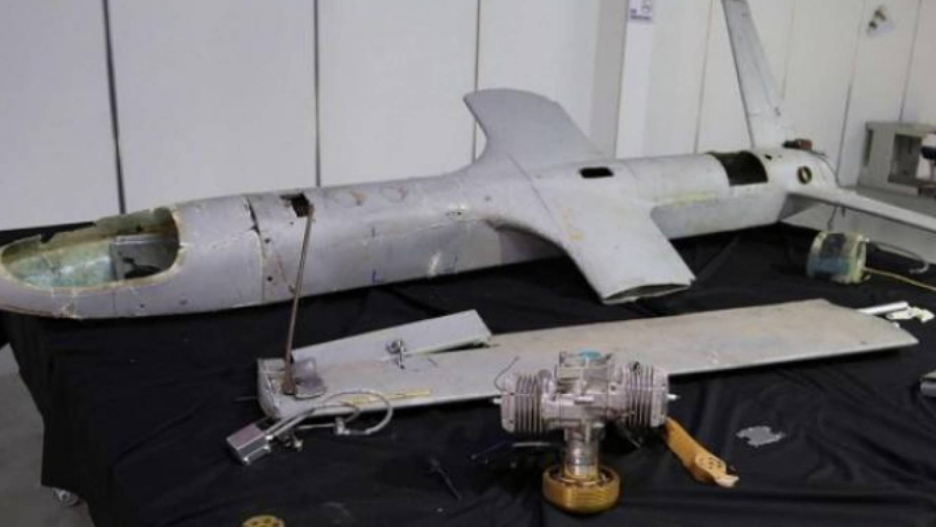 طائرة مفخخة للحوثيين