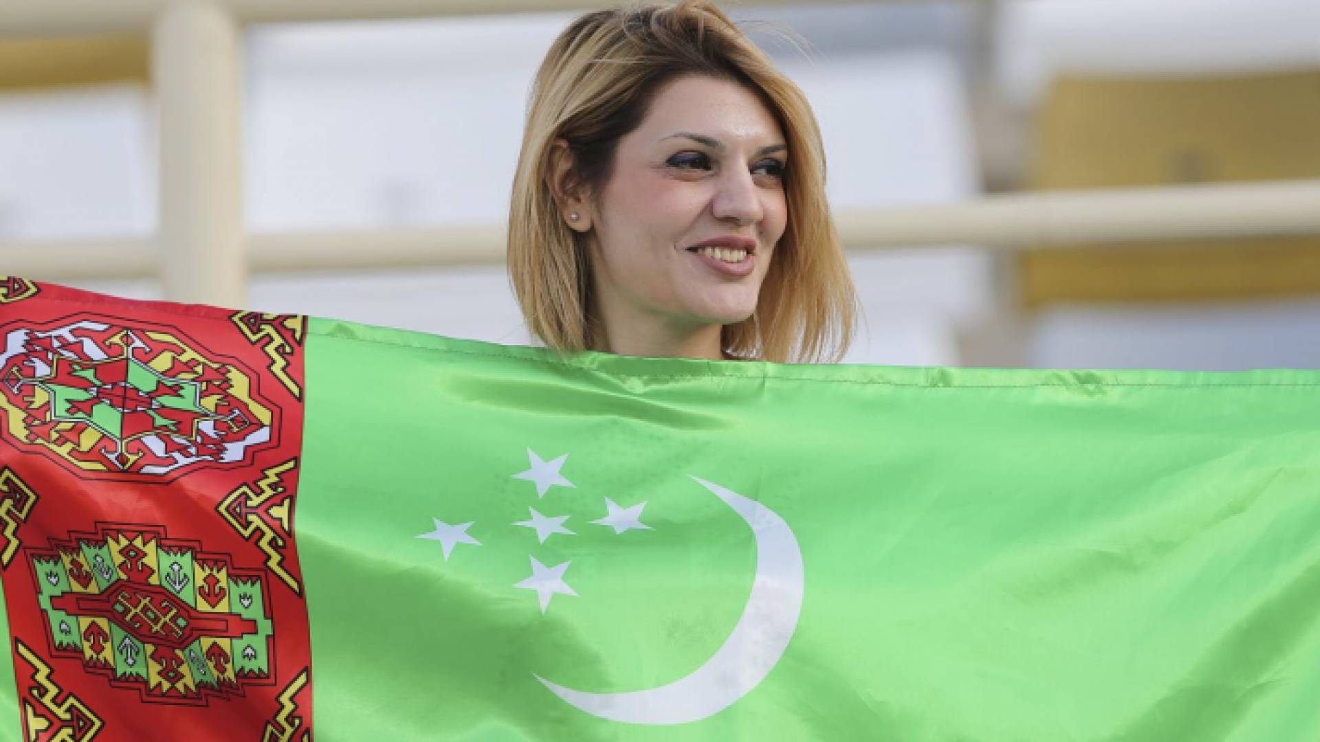 أعلنت السلطات أن نسبة المشاركة بلغت 98,7%