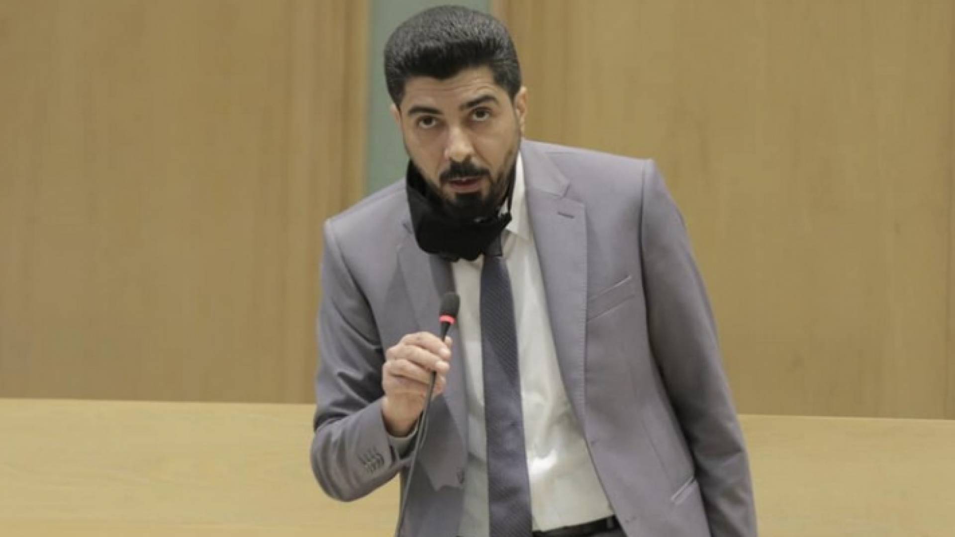 النائب أحمد العشا