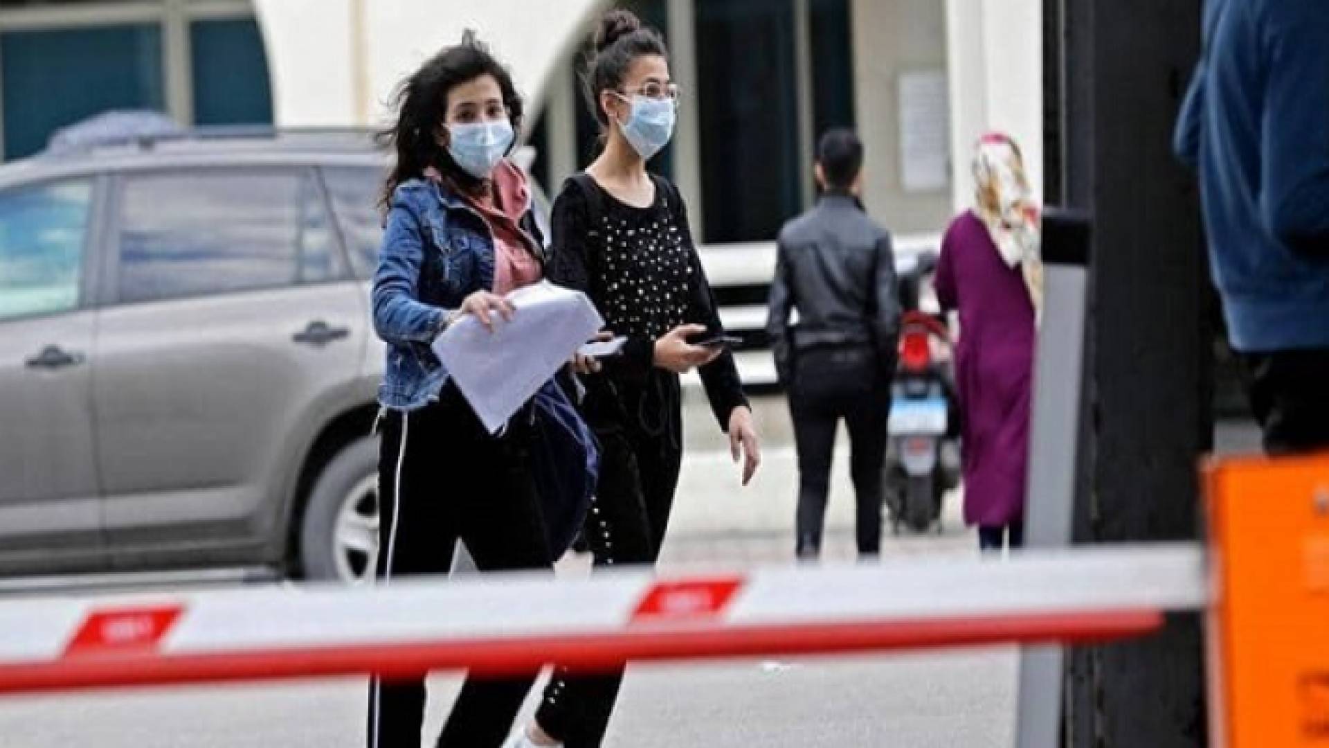 من أحد شوارع بيروت