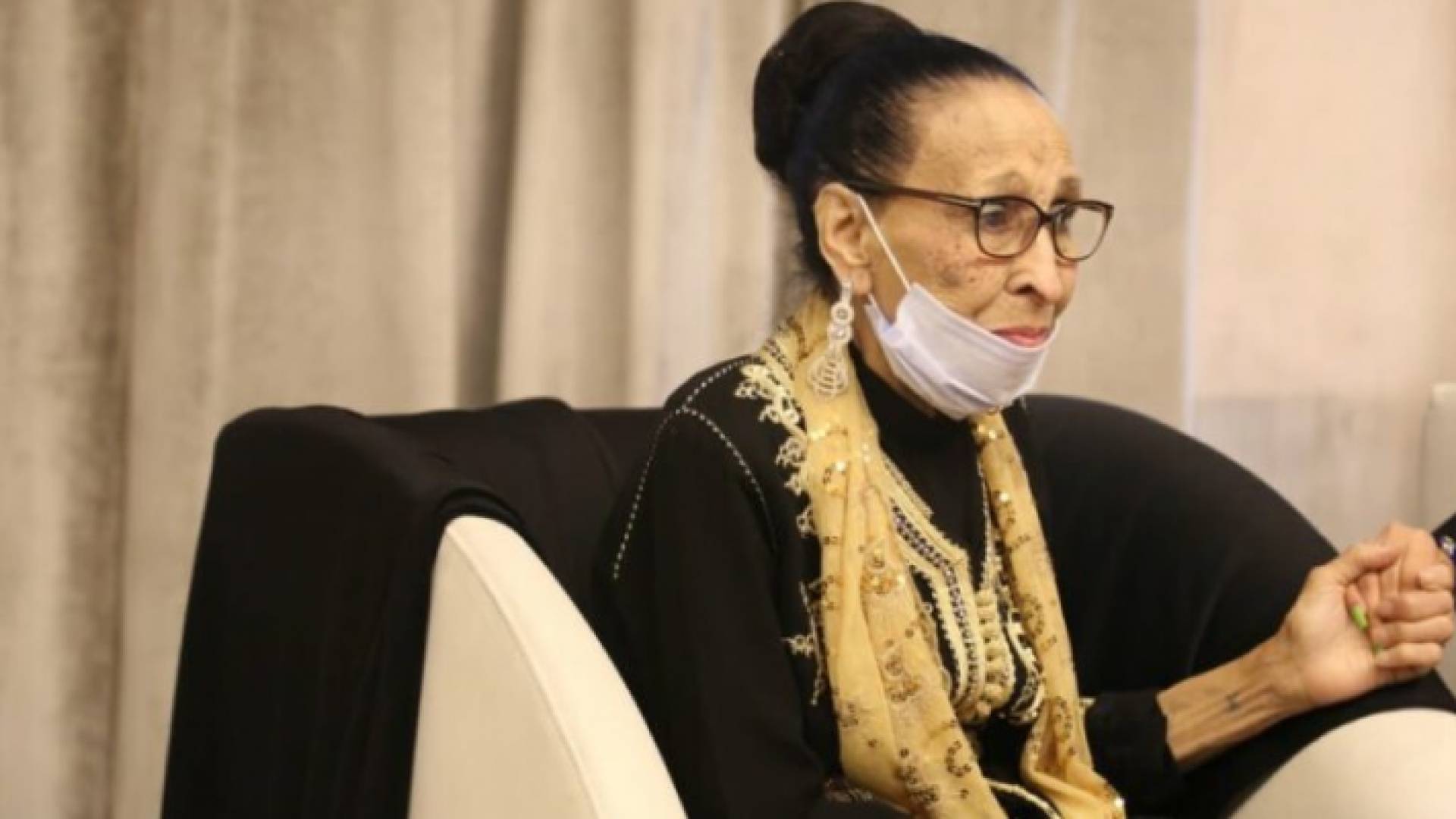 الفنانة المغربية الشهيرة الحاجة الحمداوية