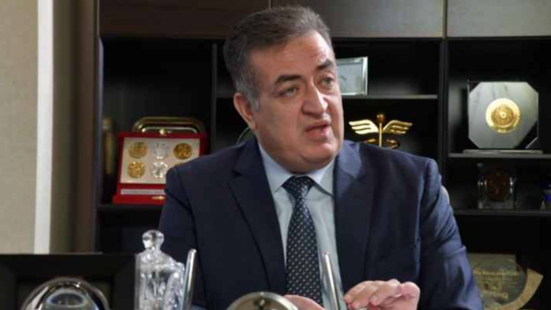 مدير عام مركز الحسين للسرطان الدكتور عاصم منصور