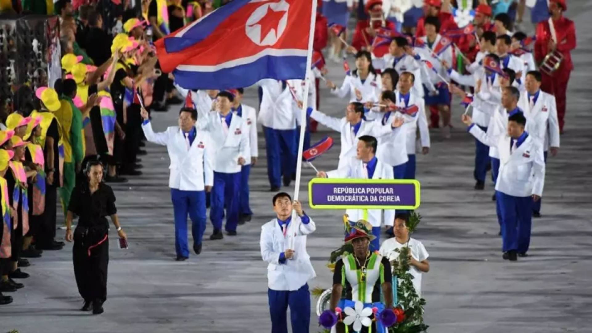 صورة تظهر وفد كوريا الشمالية في حفل افتتاح اولمبياد ريو 2016