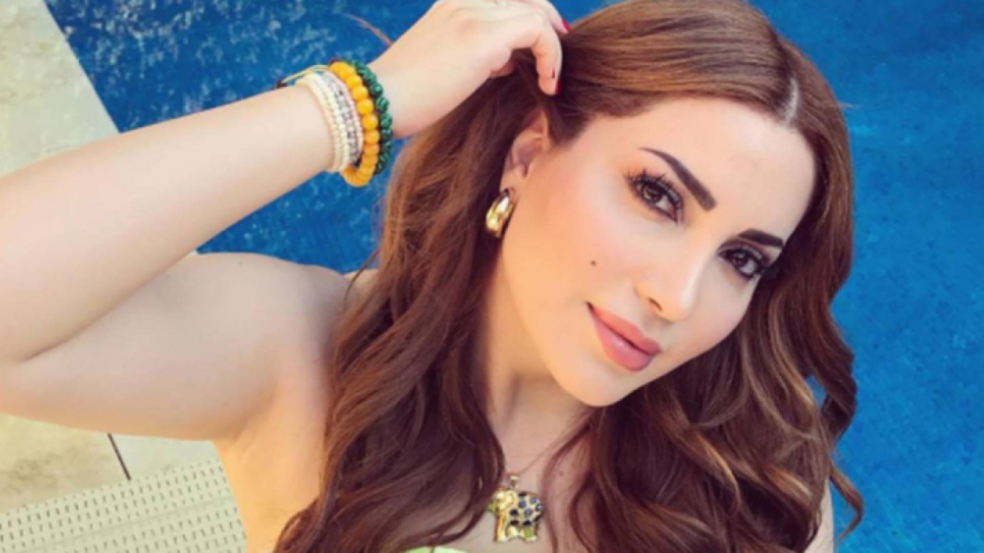 الفنانة السورية نسرين طافش