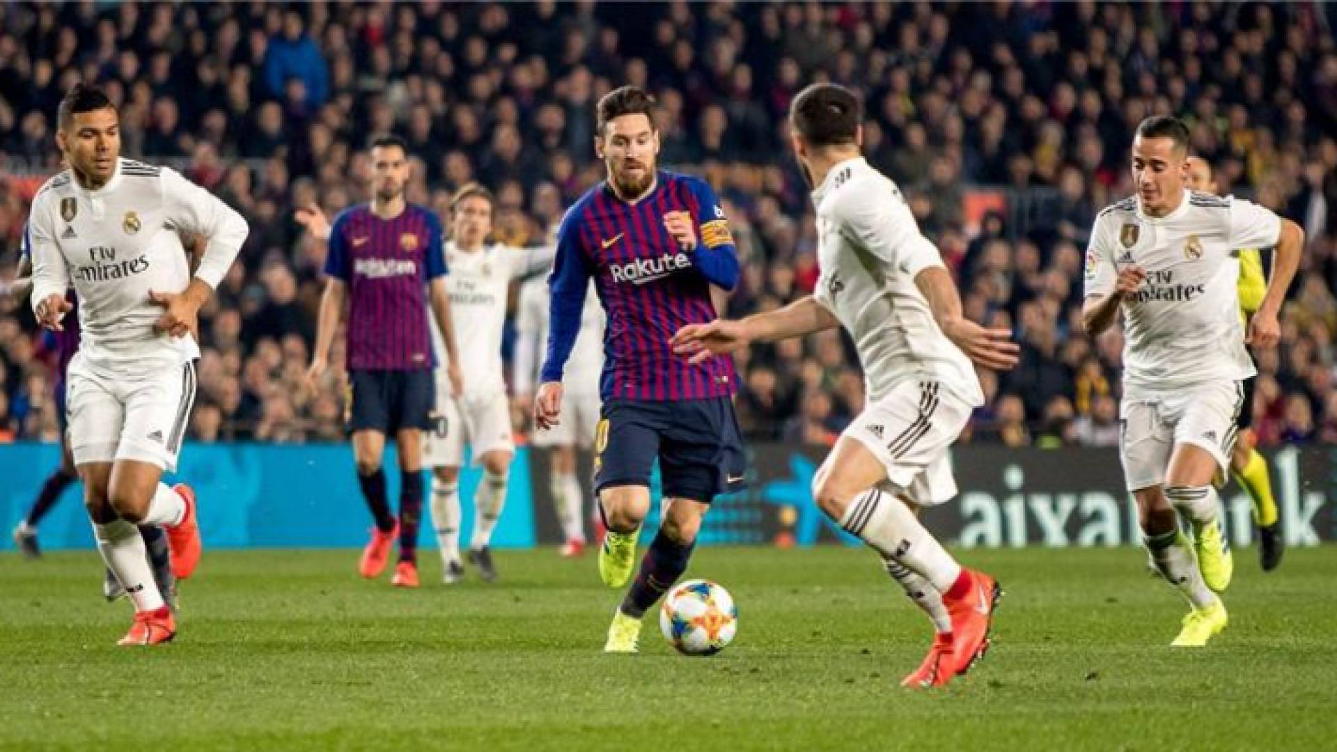 4 أسباب ترجح كفة برشلونة على ريال مدريد في "الكلاسيكو"