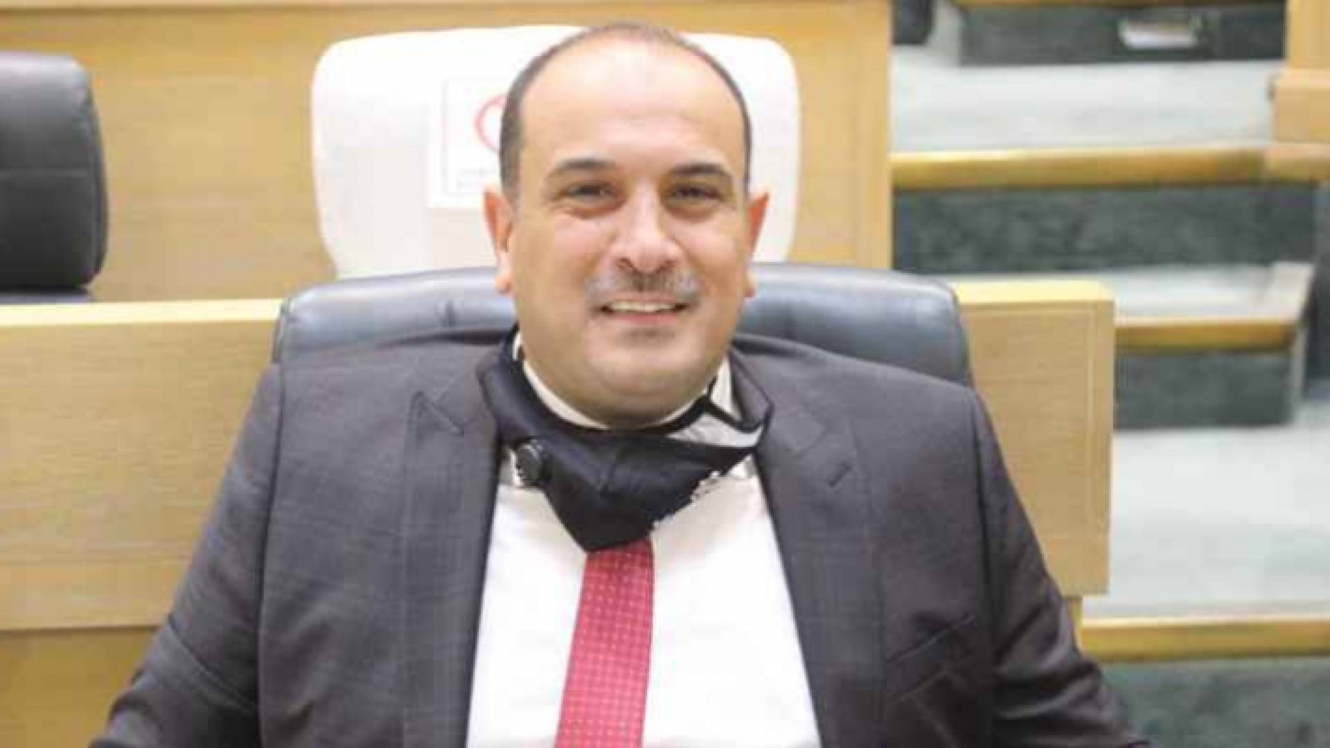 الناب عمر العياصرة