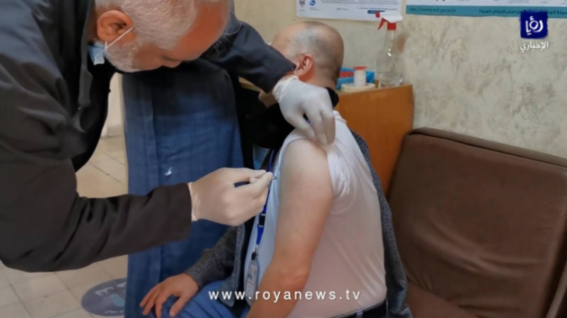 خلال تلقيح أحد المواطنين