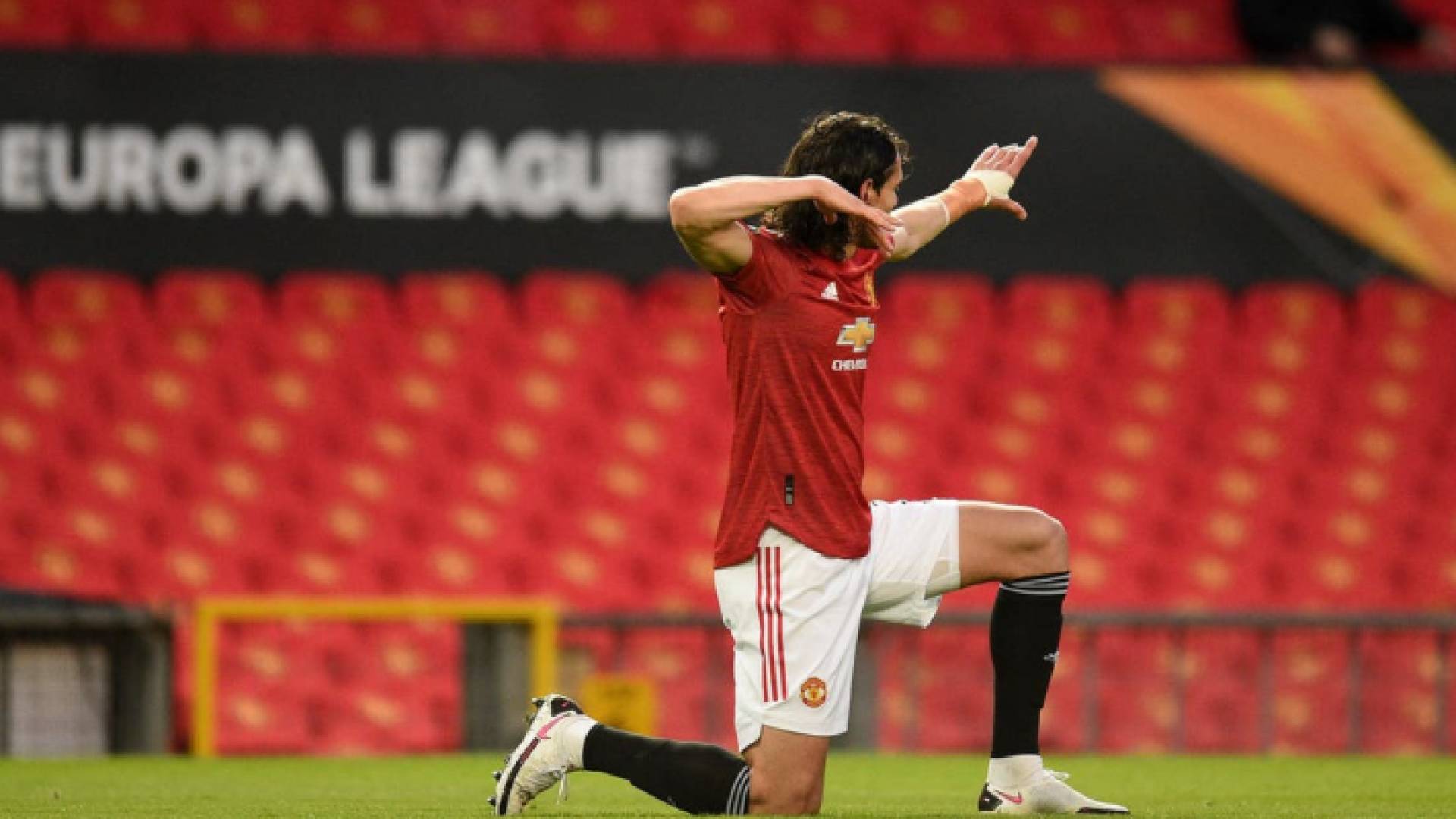 لاعب مانشستر يونايتد إدينسون كافاني