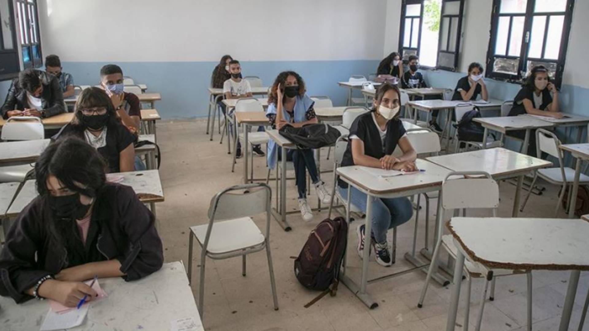 من إحدى المدارس في تونس