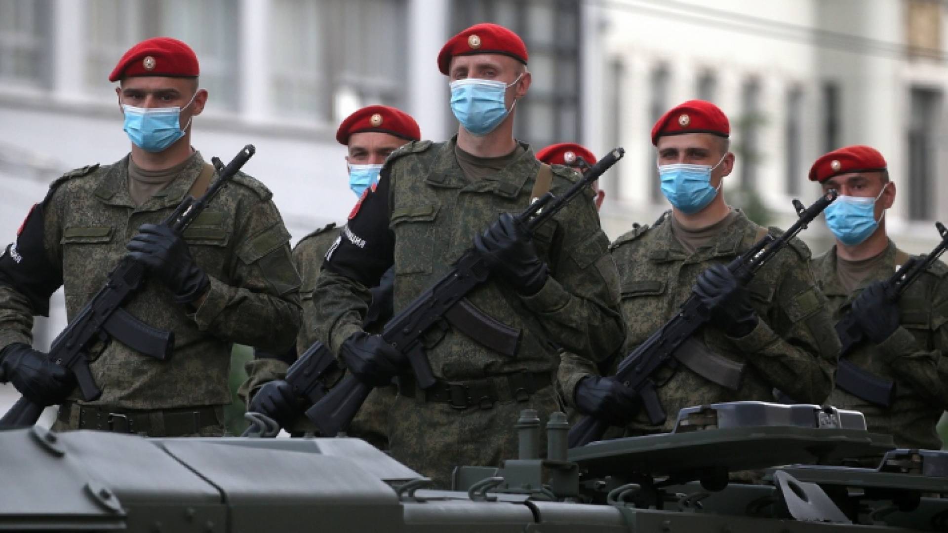 جنود من الجيش الروسي