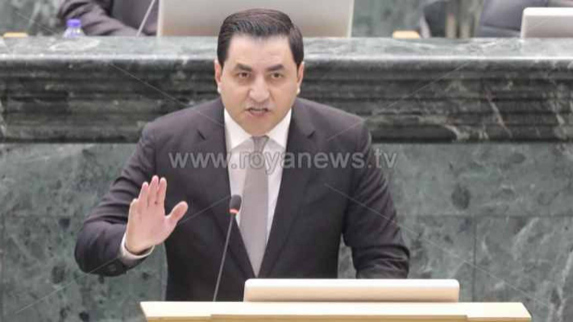 النائب ينال فريحات