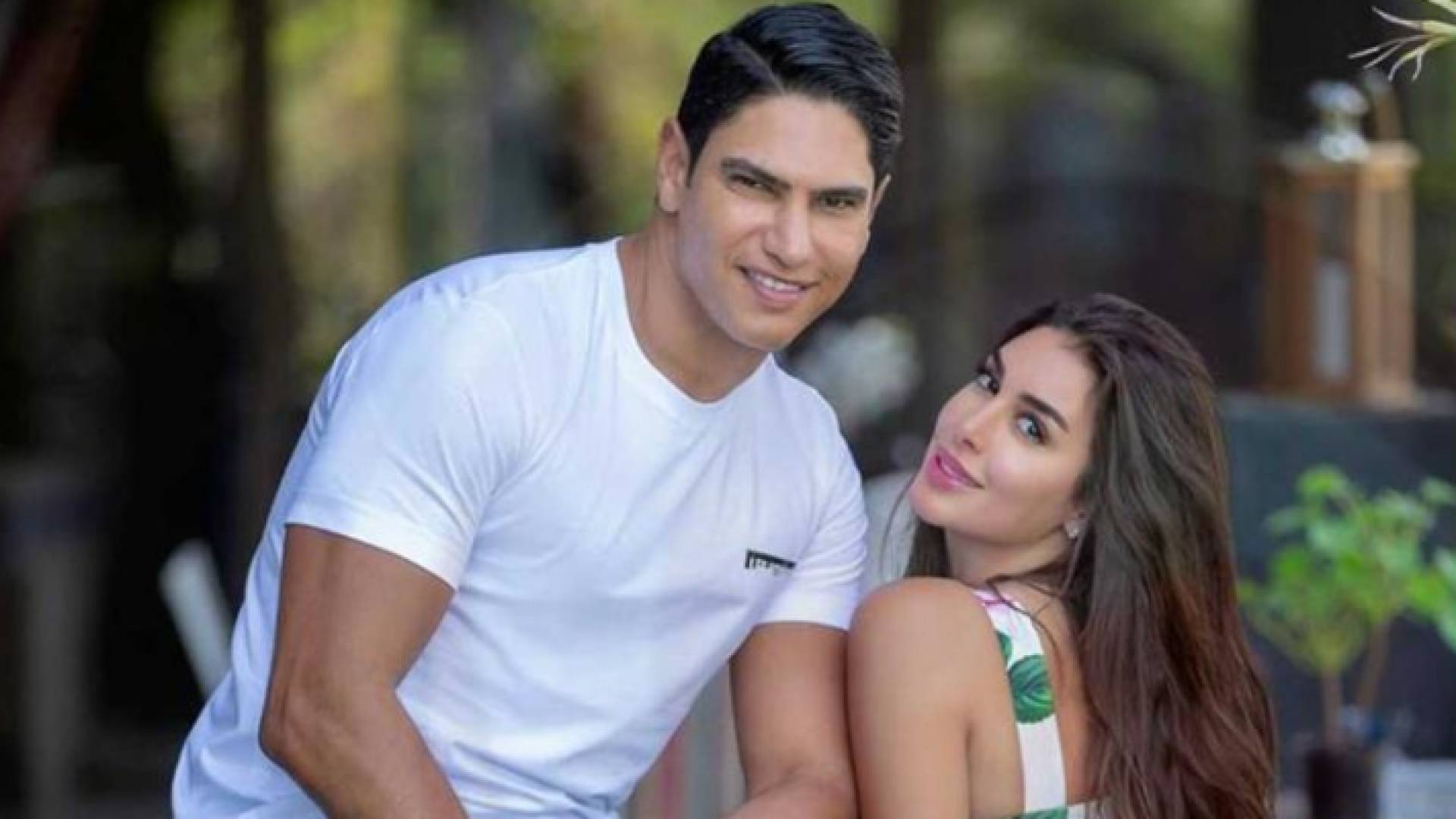 ياسمن صبري وزوجها احمد ابو هشيمة