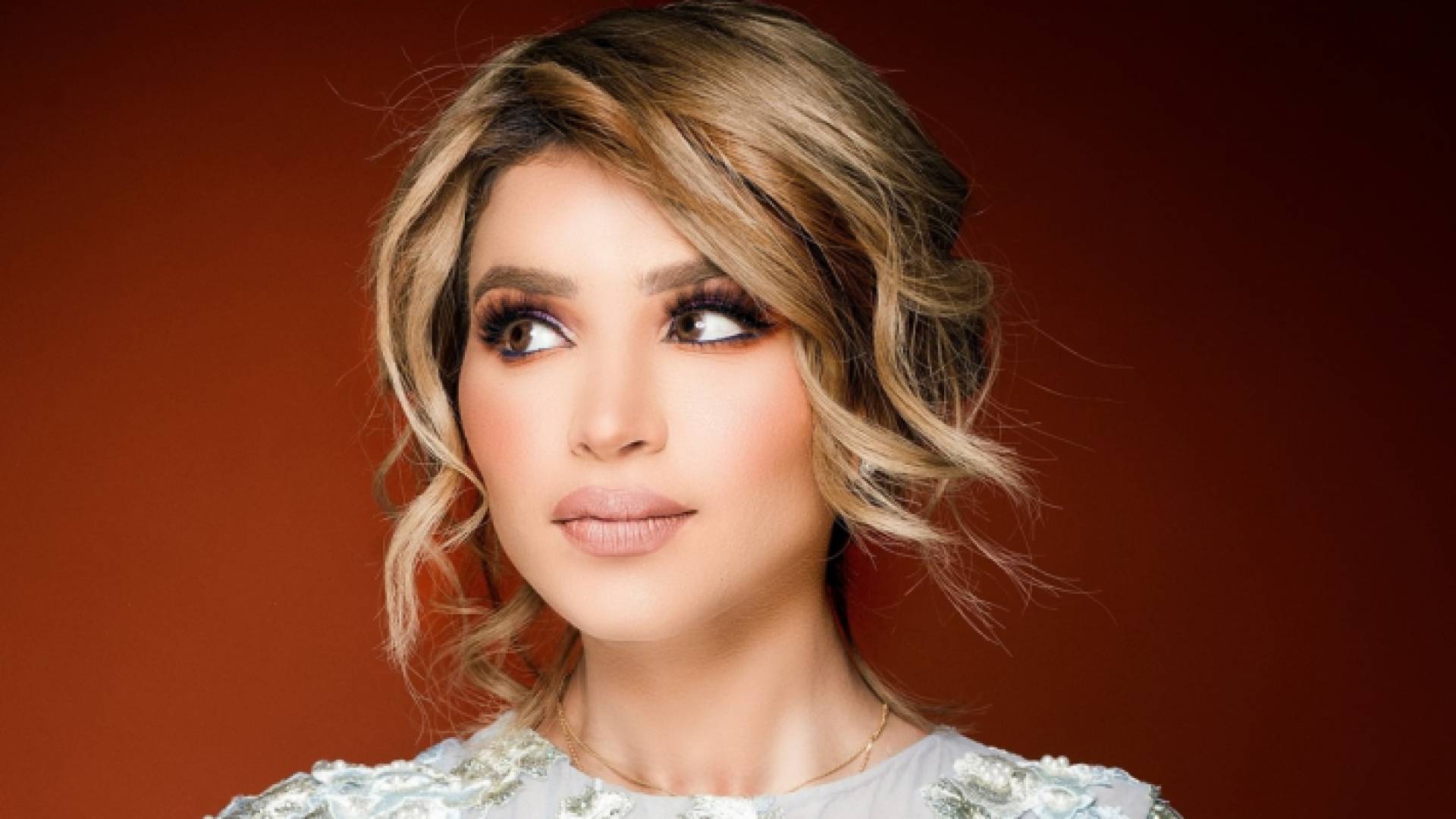 الفاشينيستا الكويتية نهى نبيل