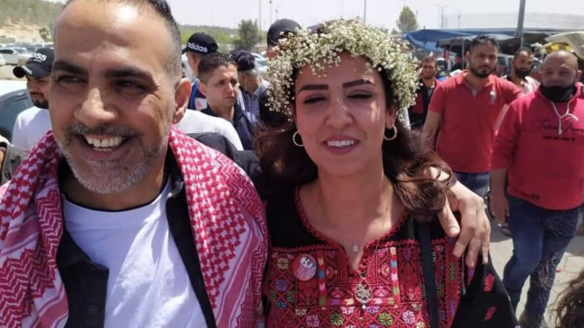 الأسير الفلسطيني المحرر عاصم كعبي وخطيبته