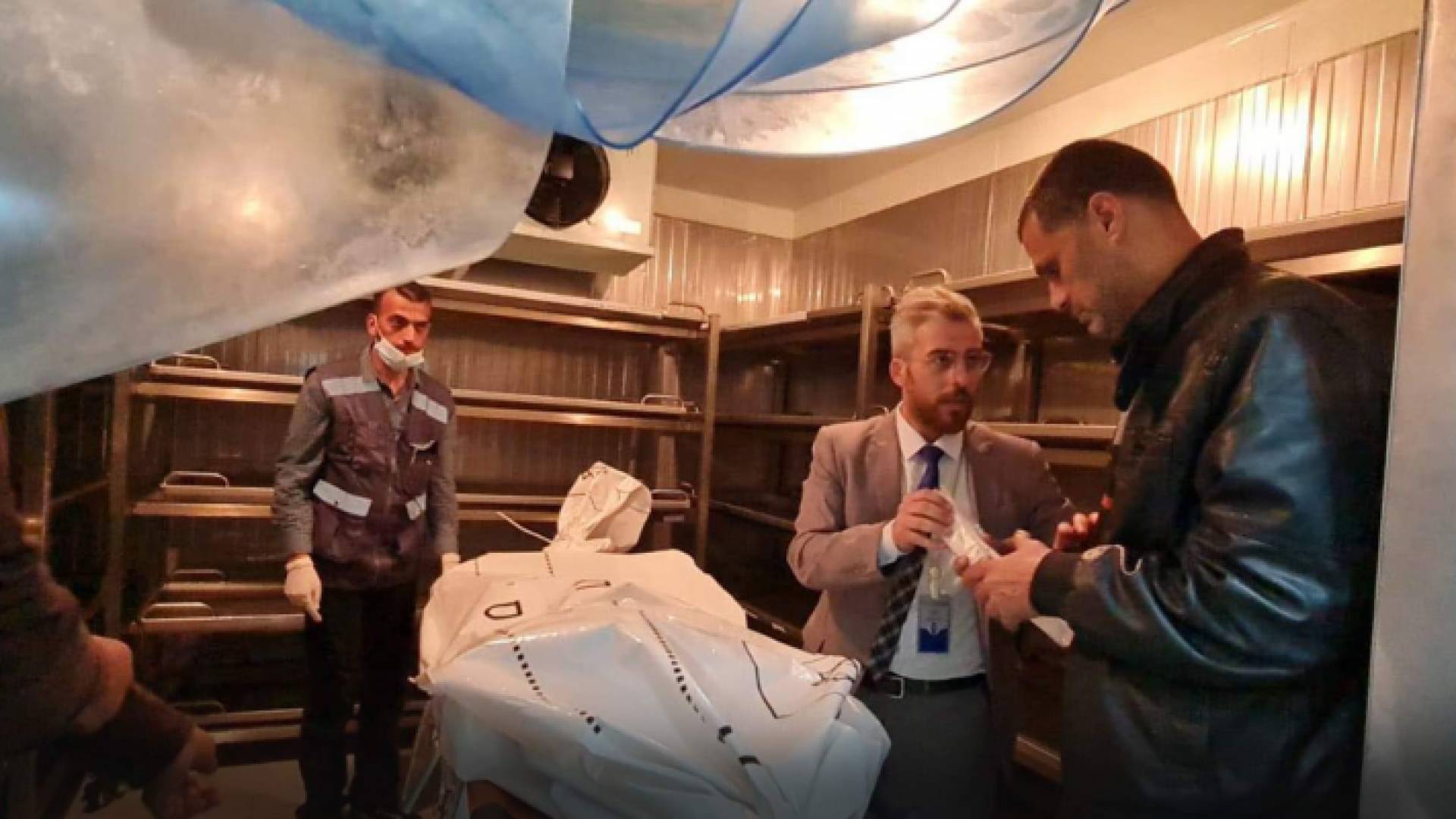 جثمان الشهيد يوسف أبو جزر