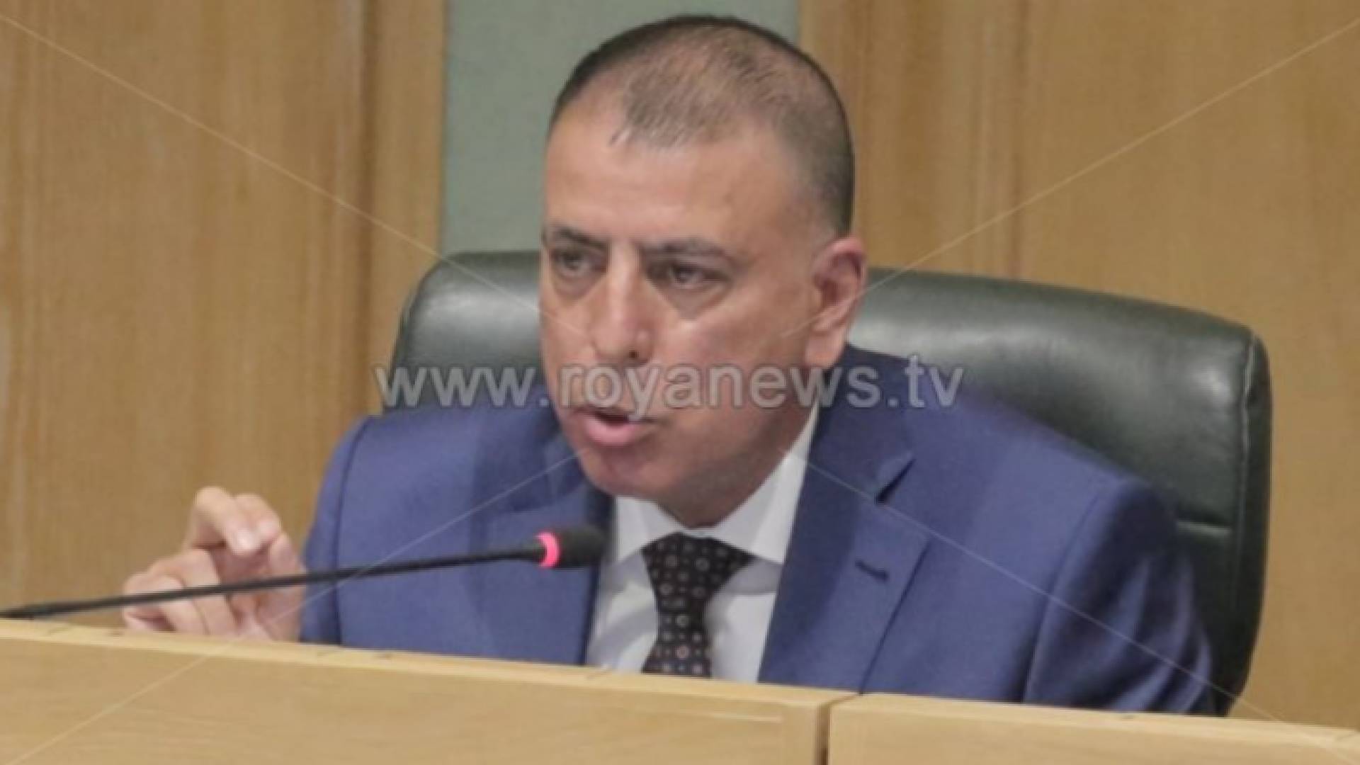 وزير الداخلية مازن الفراية