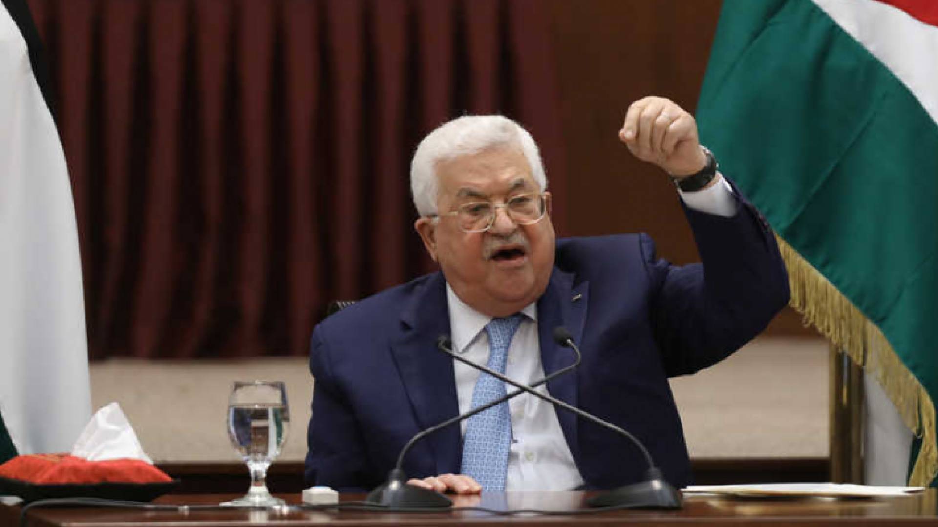 ارشيفية لمحمود عباس