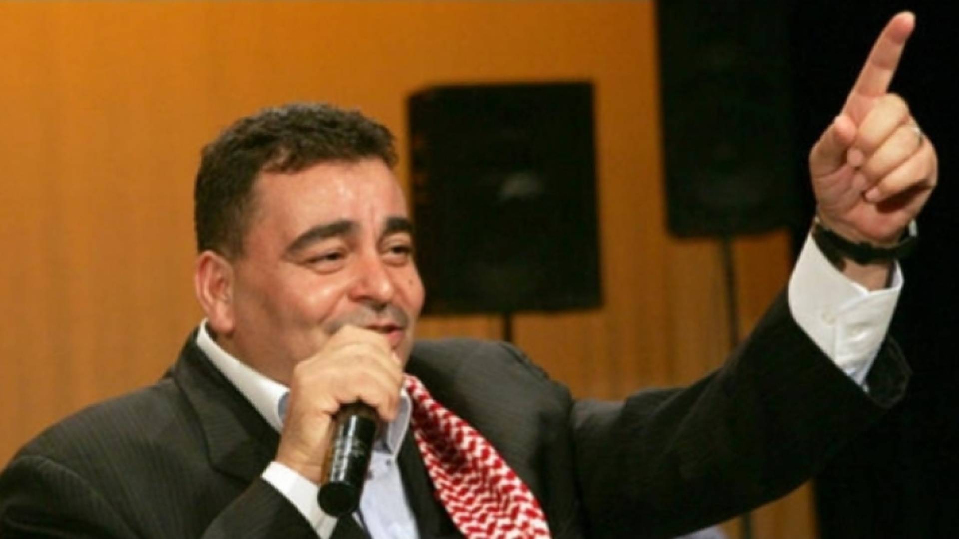 الفنان الراحل متعب الصقار