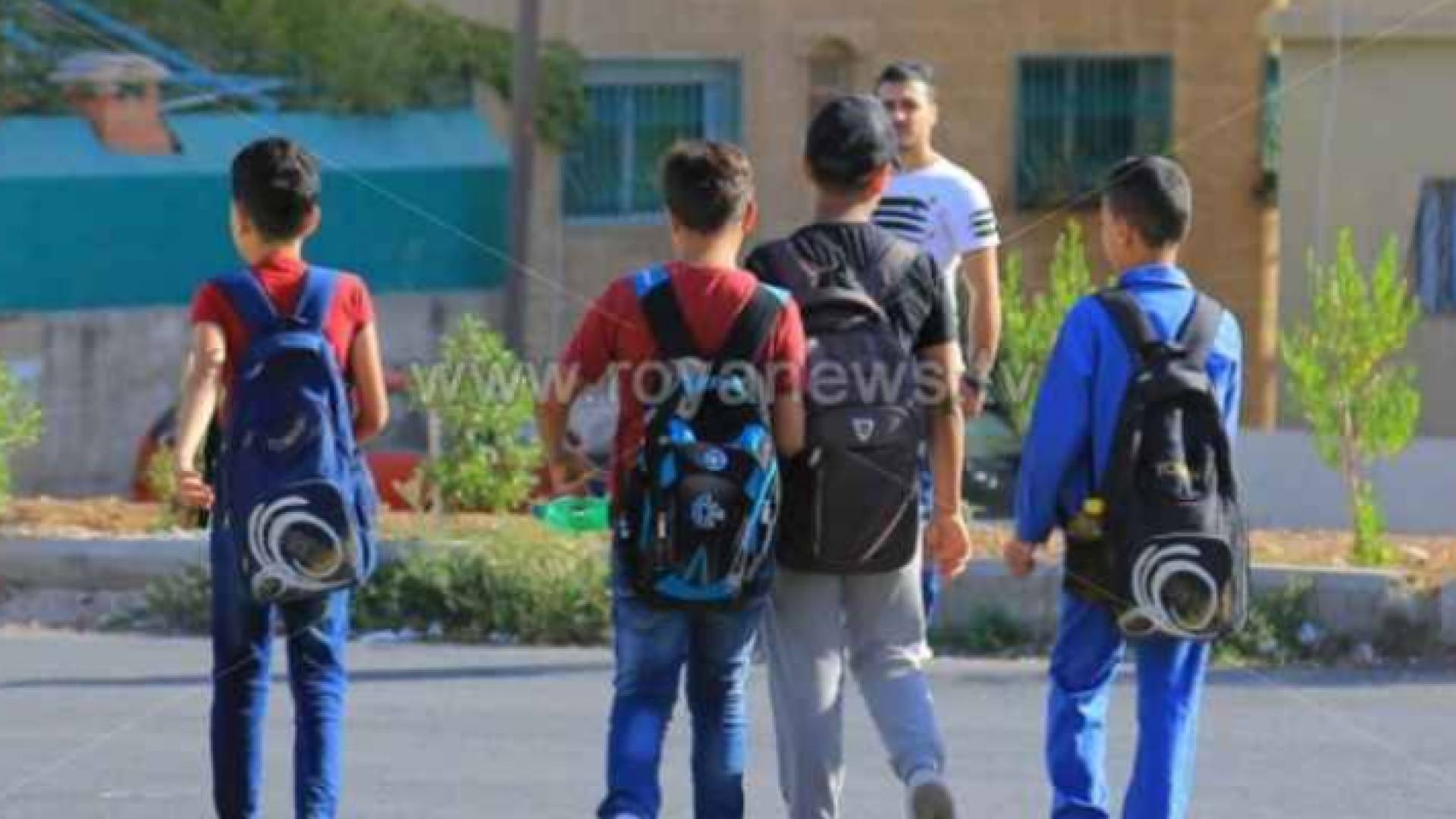 ارشيفية لطلاب مدارس