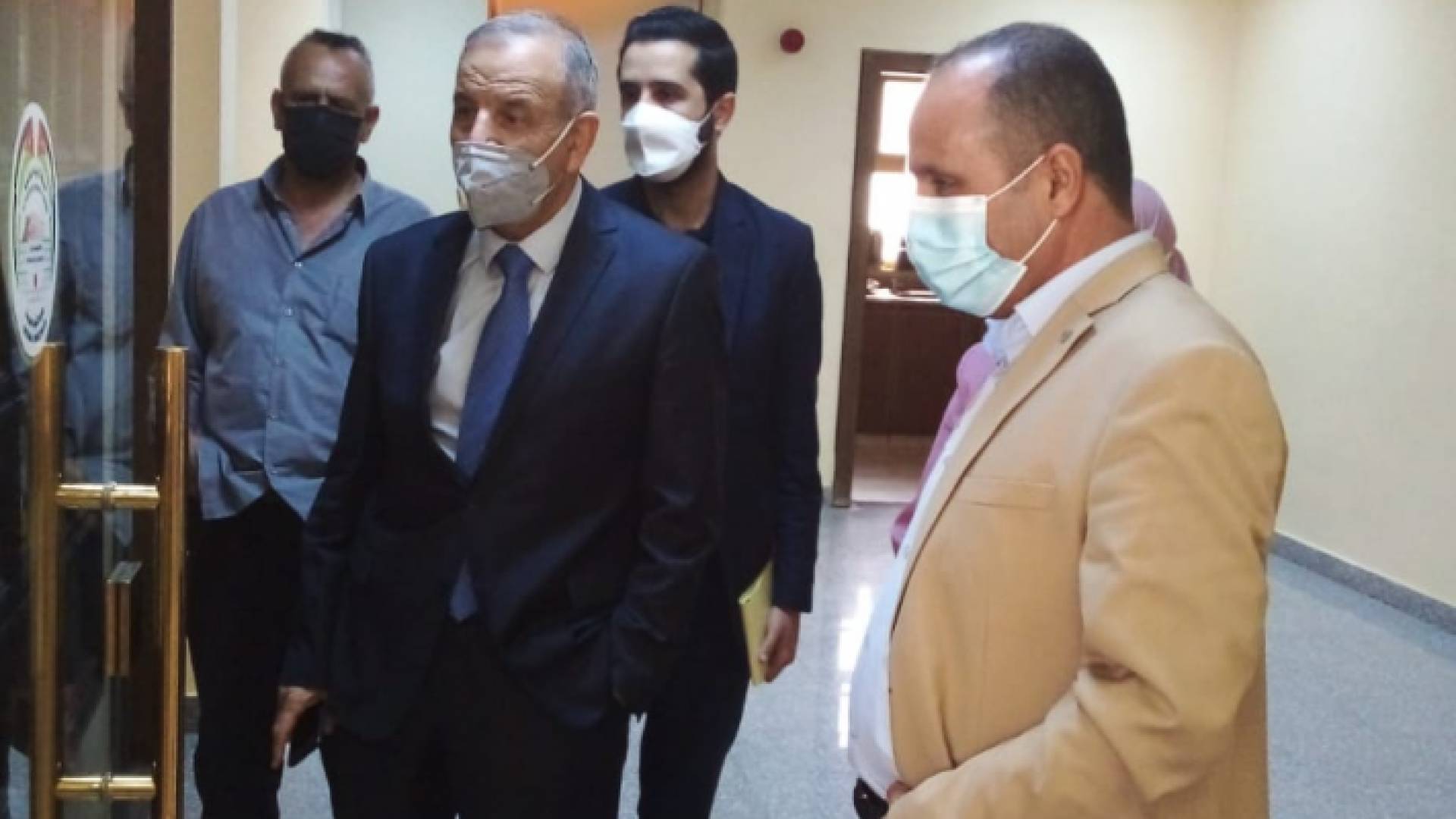 من زيارة وزير الإدارة المحلية توفيق كريشان لمحافظة معان