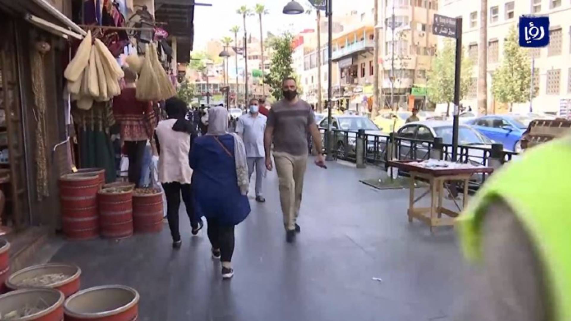 فك الحظر حتى السابعة.. فرحة الأردنيين المسروقة