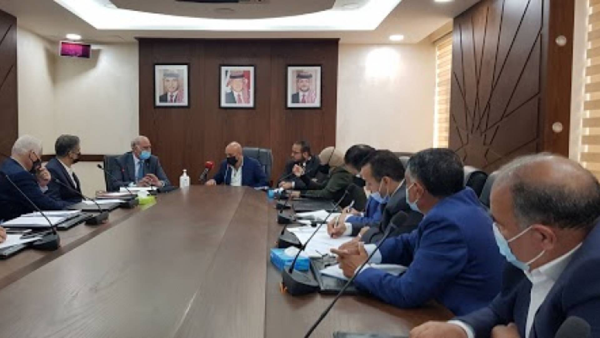 اجتماع اللجنة