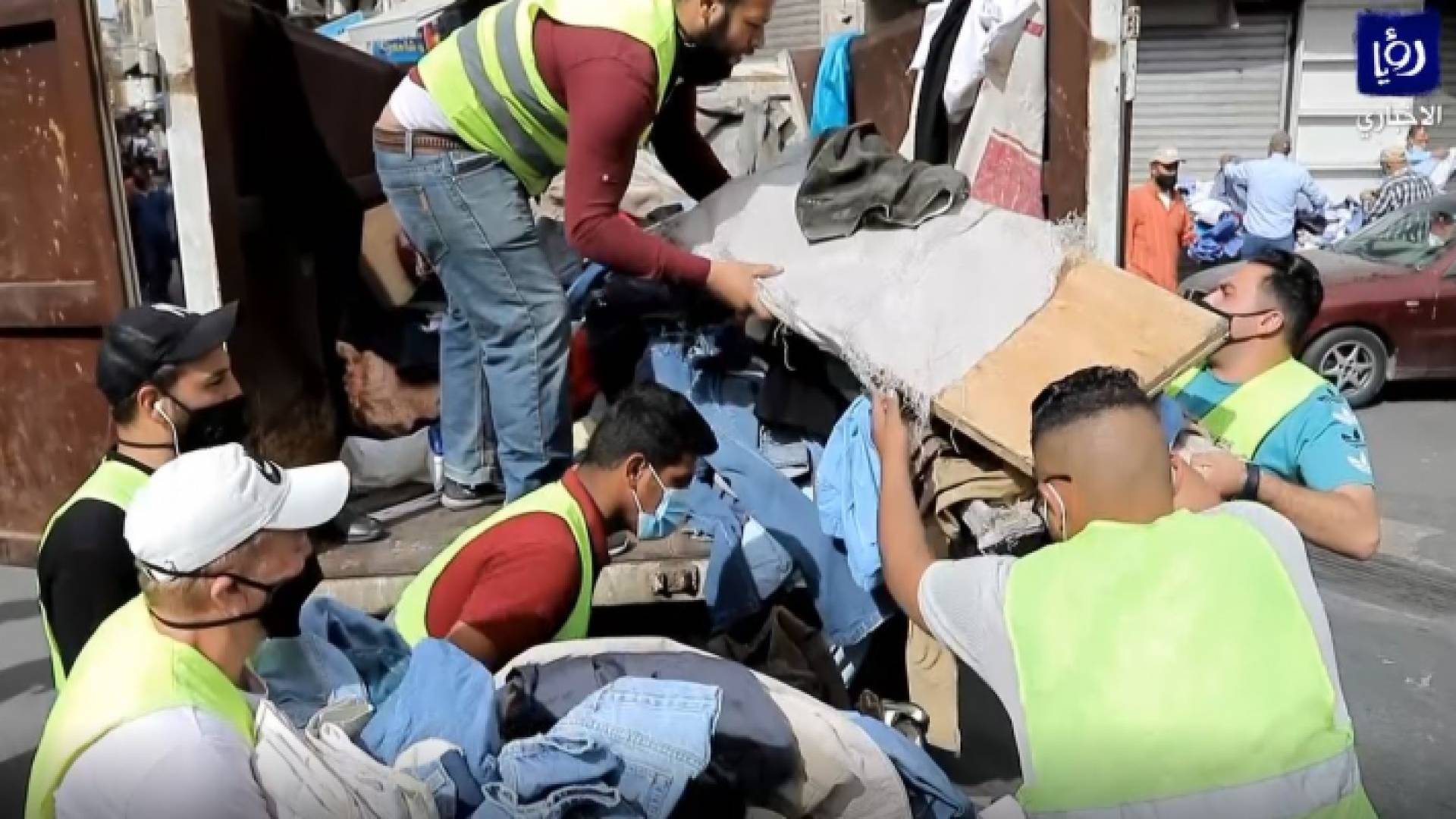 أمانة عمان تنفذ حملة لإزالة البسطات العشوائية في وسط البلد