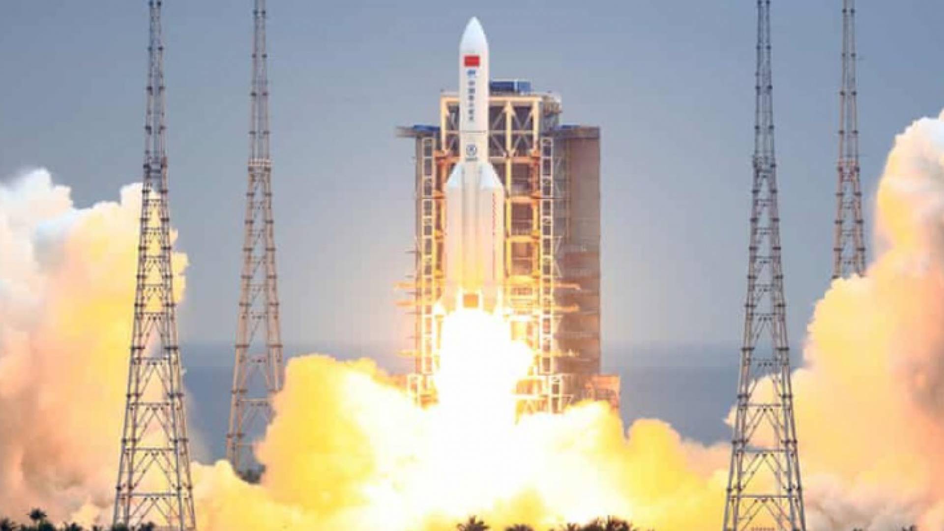 الصاروخ الصيني التائه