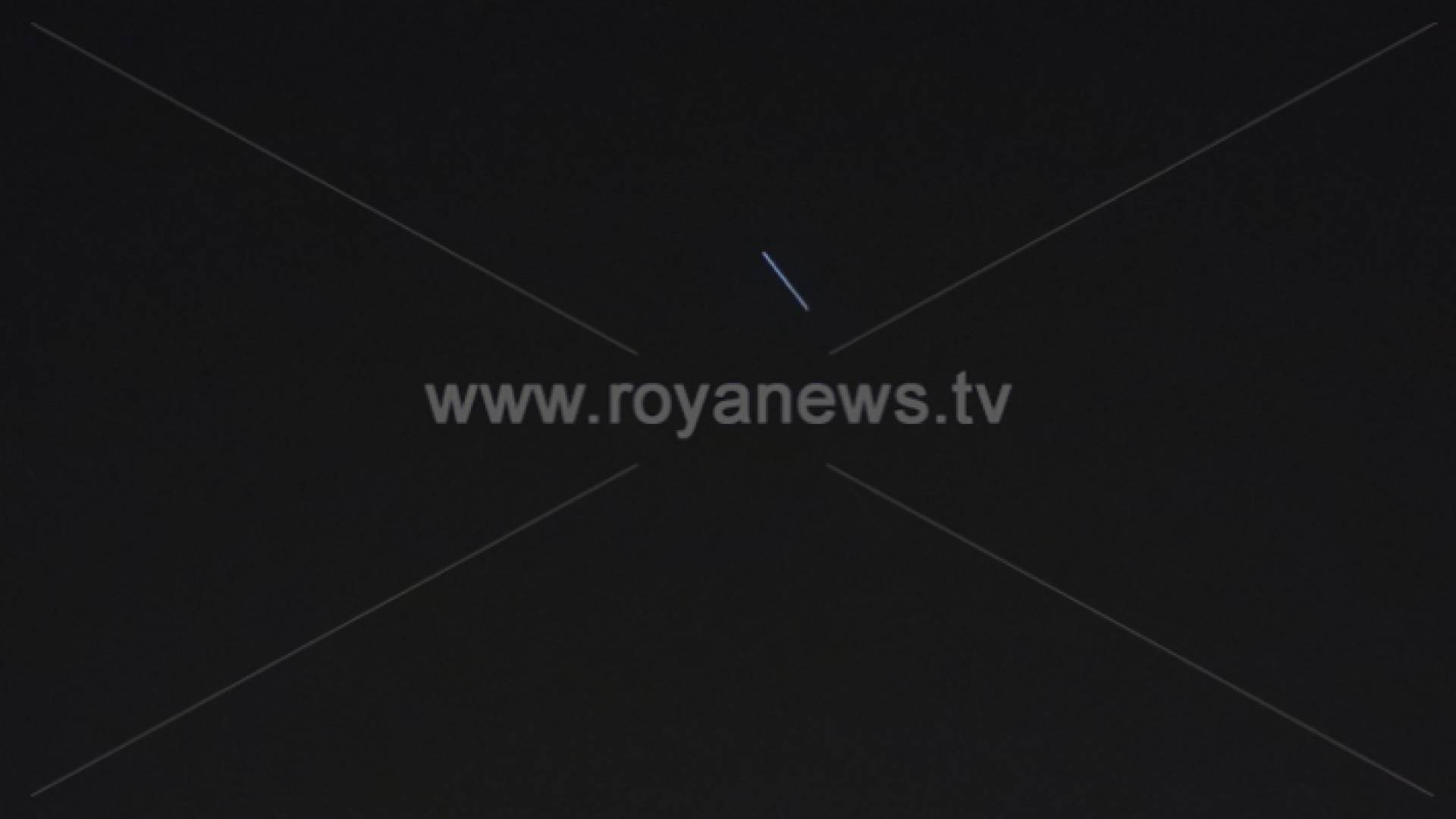 لحظة مرور الصاروخ الصيني التائه في سماء الأردن مساء السبت