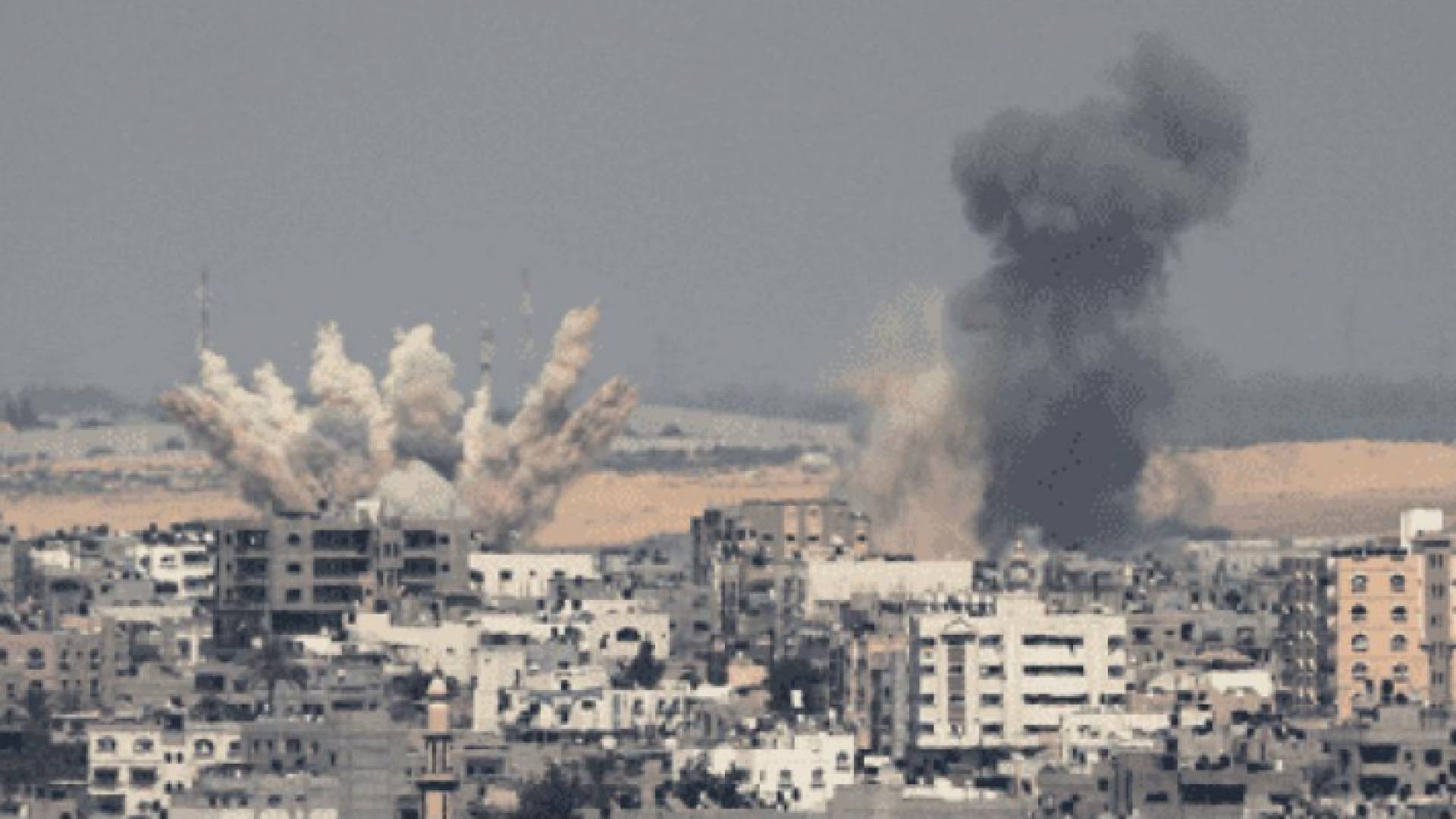 قصف للاحتلال على قطاع غزة - أرشيف