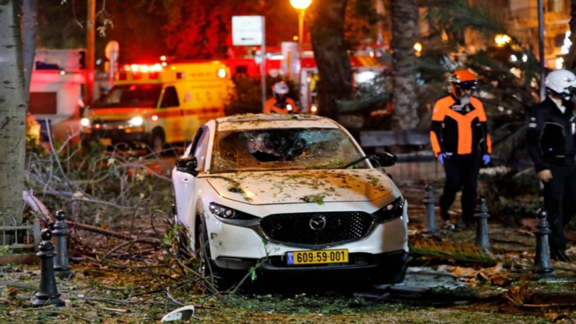 من الصواريخ التي أطلقتها المقاومة الفلسطينية باتجاه تل أبيب