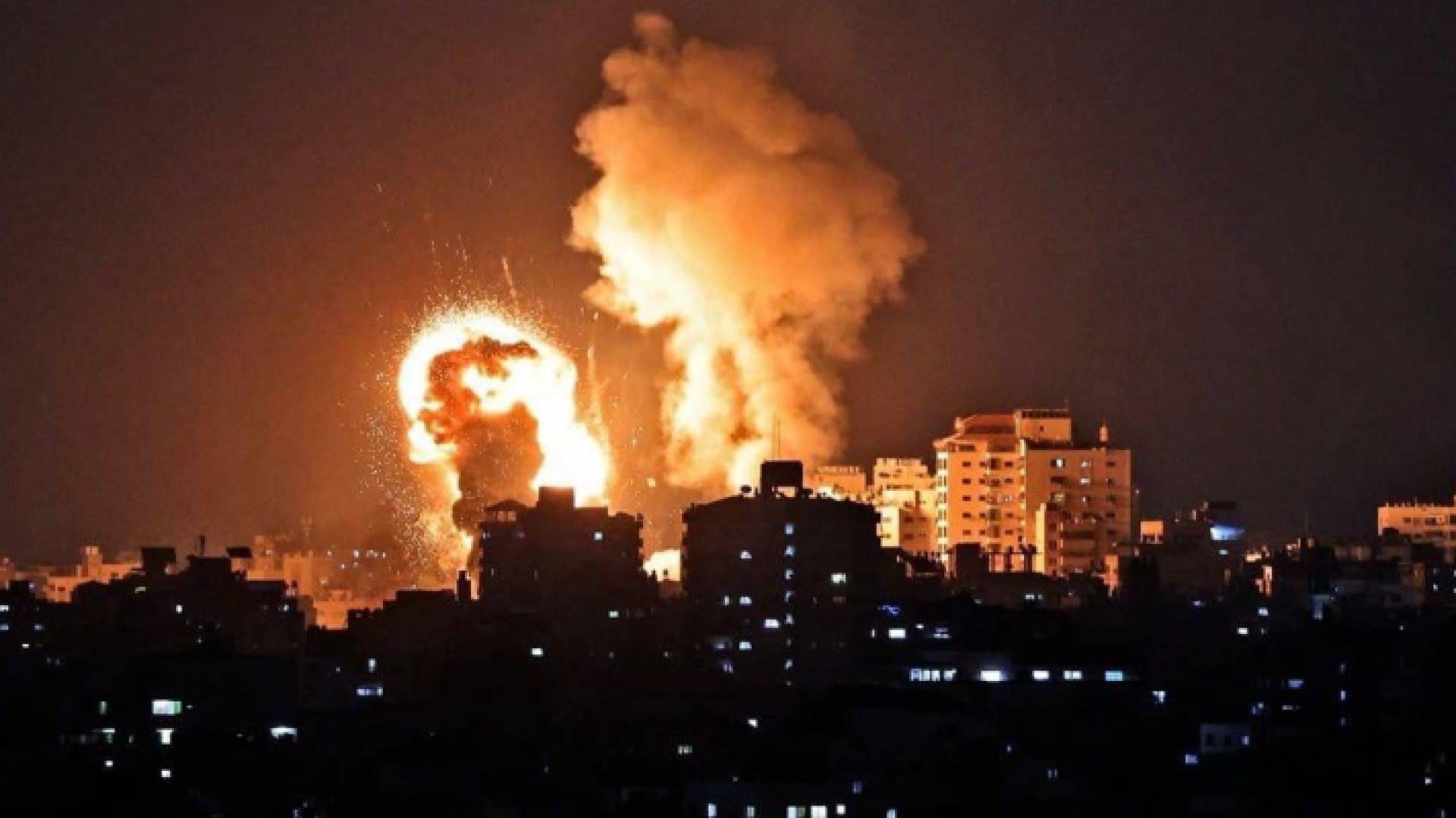 من قصف الاحتلال الاسرائيلي الذي استهدف مناطق في قطاع غزة