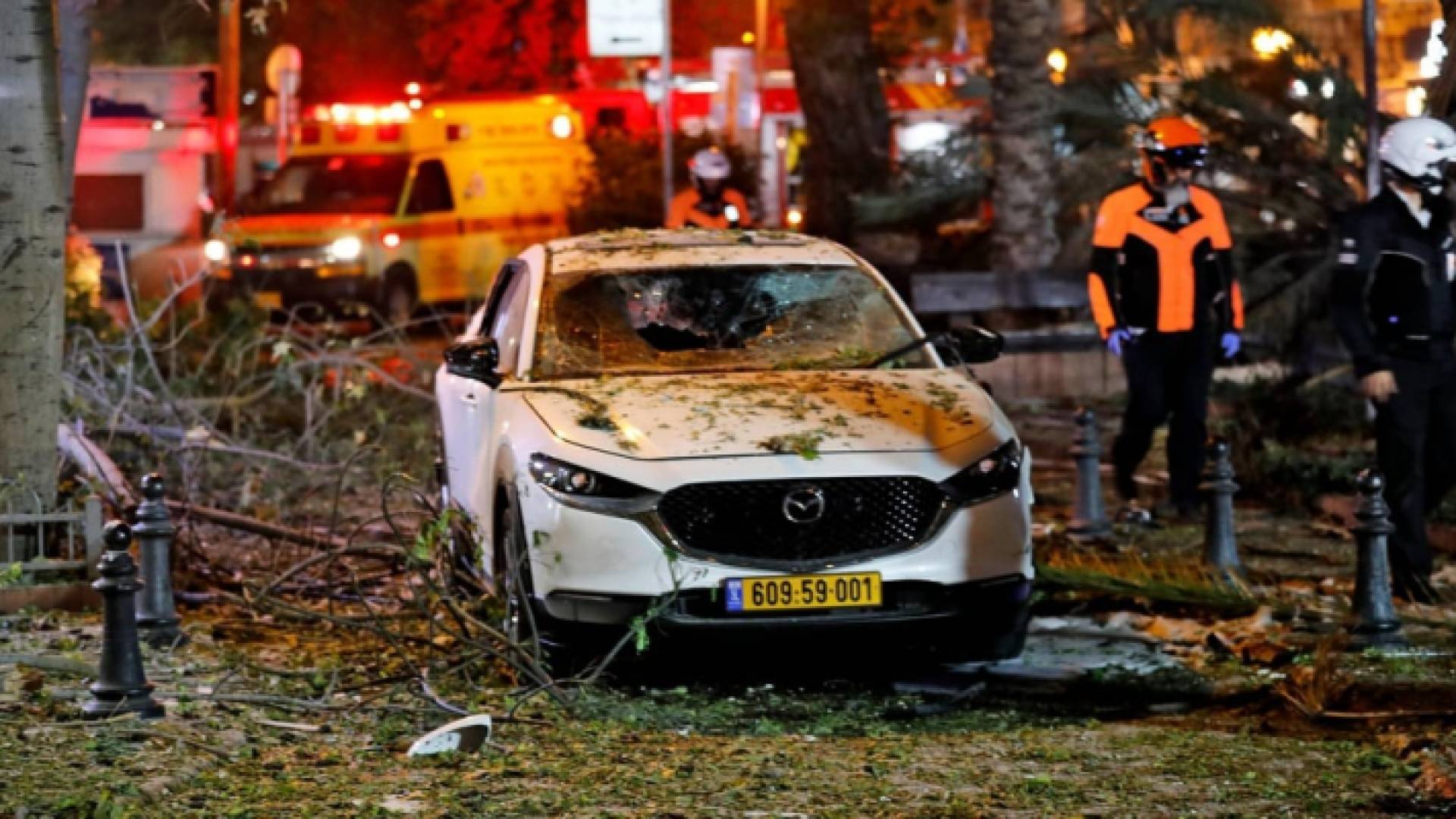 تل أبيب بعد ضربها بعدد من الرشقات الصاروخية