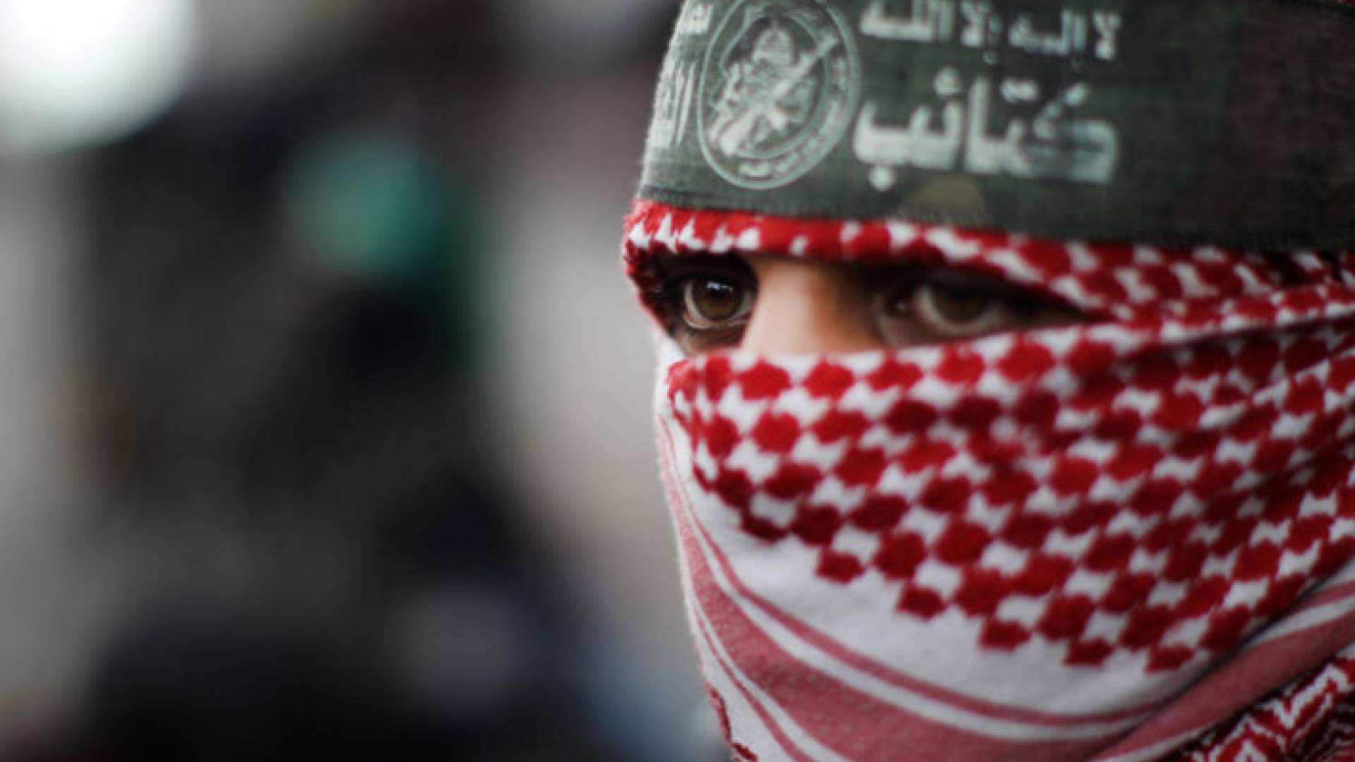 المتحدث باسم كتائب الشهيد عز الدين القسام "أبو عبيدة"