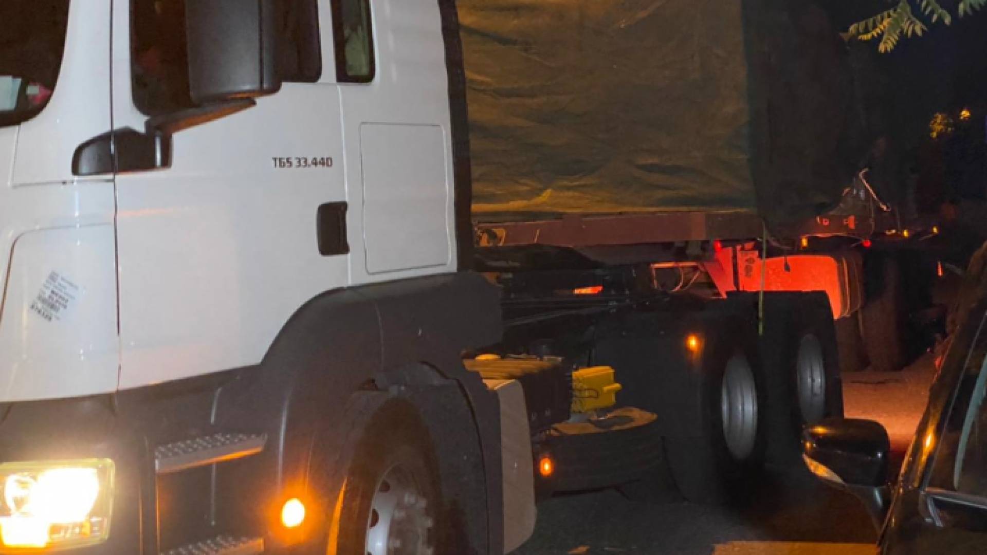 ةصةل شحنة مساعدات طبية من الأردن الى فلسطين