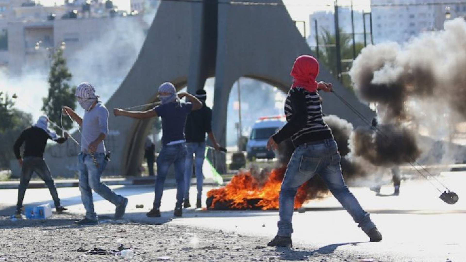 صورة أرشيفية للمواجهات بين الفلسطينيين والاحتلال الإسرائيلي في الضفة الغربية